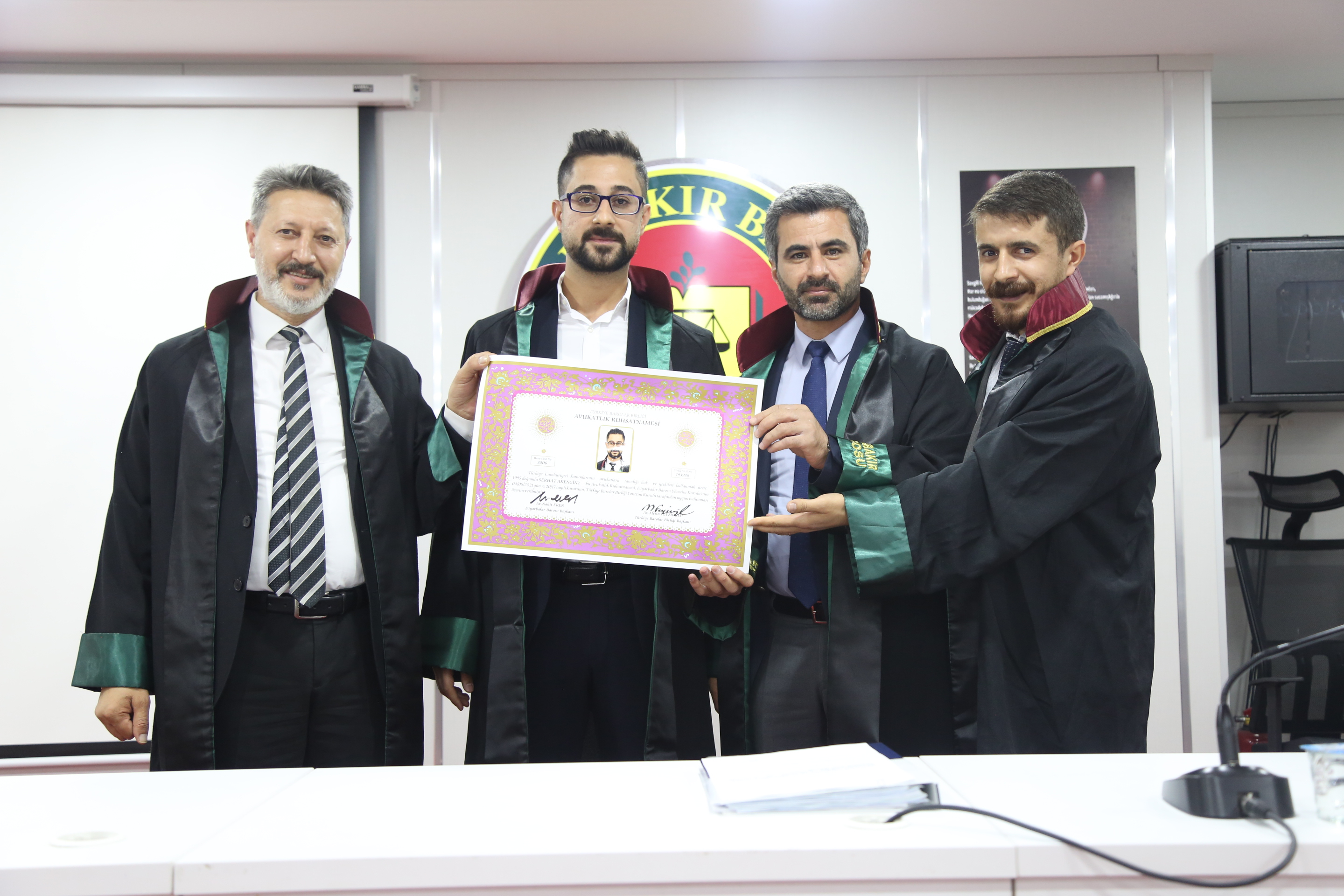 Dört Meslektaşımız Avukatlık Yeminini İcra Ederek Aramıza Katıldı. — 2