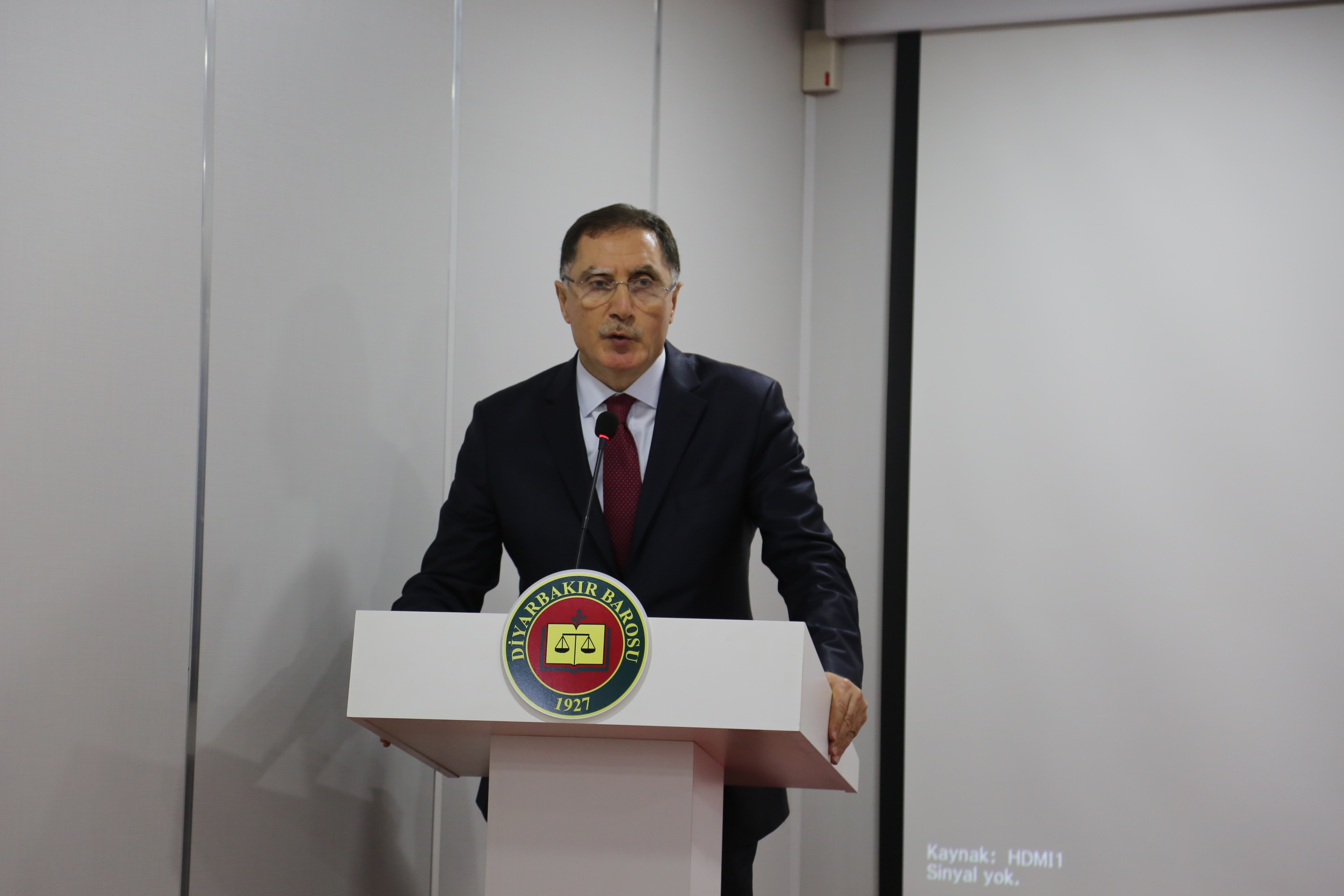 Ombudsmanlık Kurumuna Başvuru Koşul ve Usulleri Konulu Meslek İçi Eğitim Semineri Yapıldı. — 3