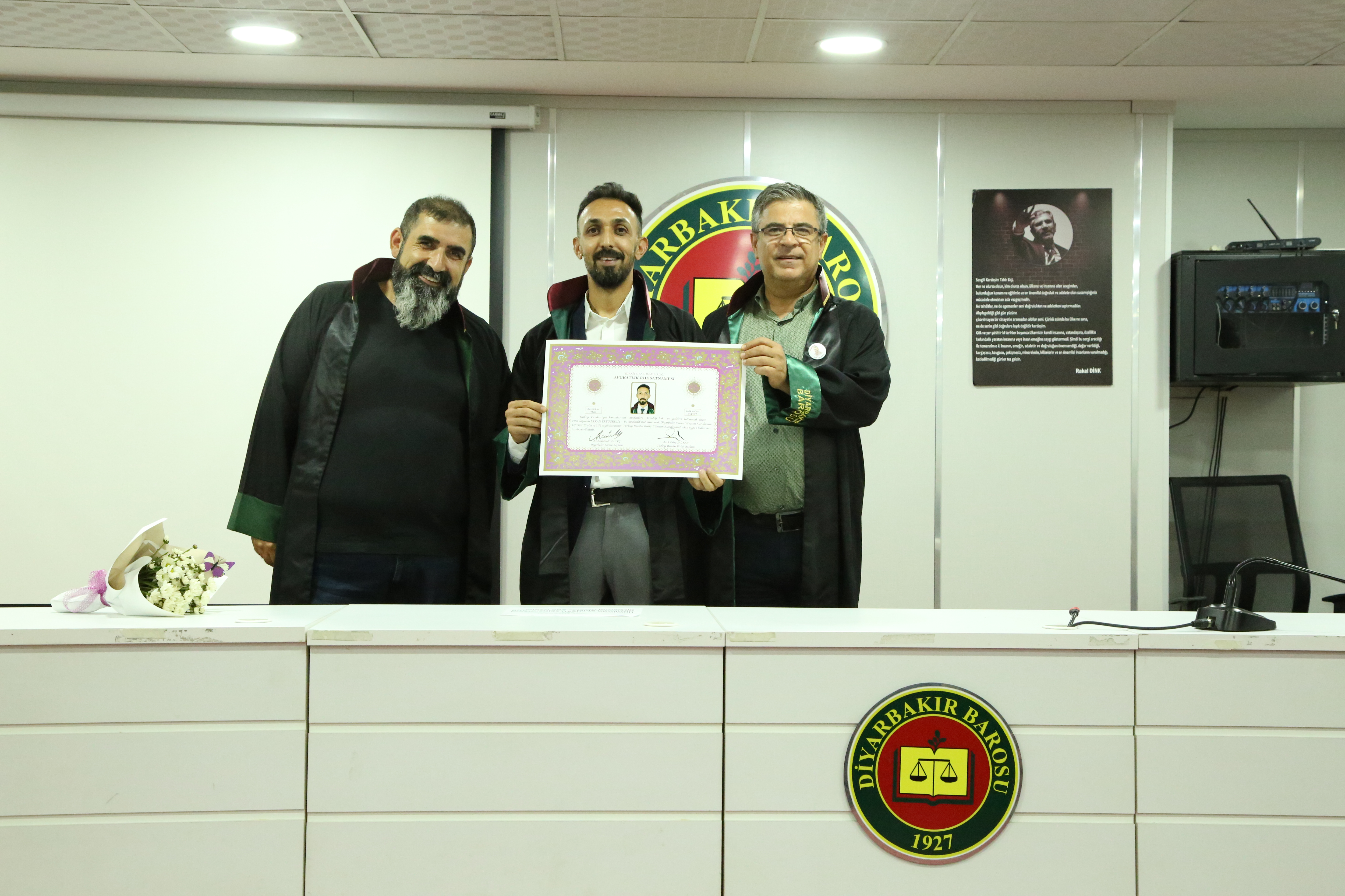İki Meslektaşımız Avukatlık Yeminini İcra Ederek Aramıza Katıldı — 2
