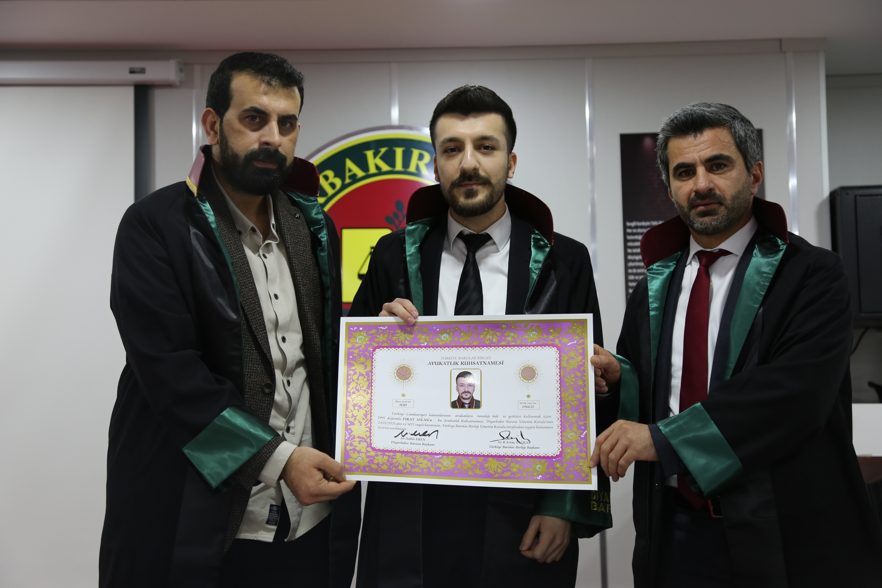 Dört Meslektaşımız Avukatlık Yeminini İcra Ederek Aramıza Katıldı. — 1