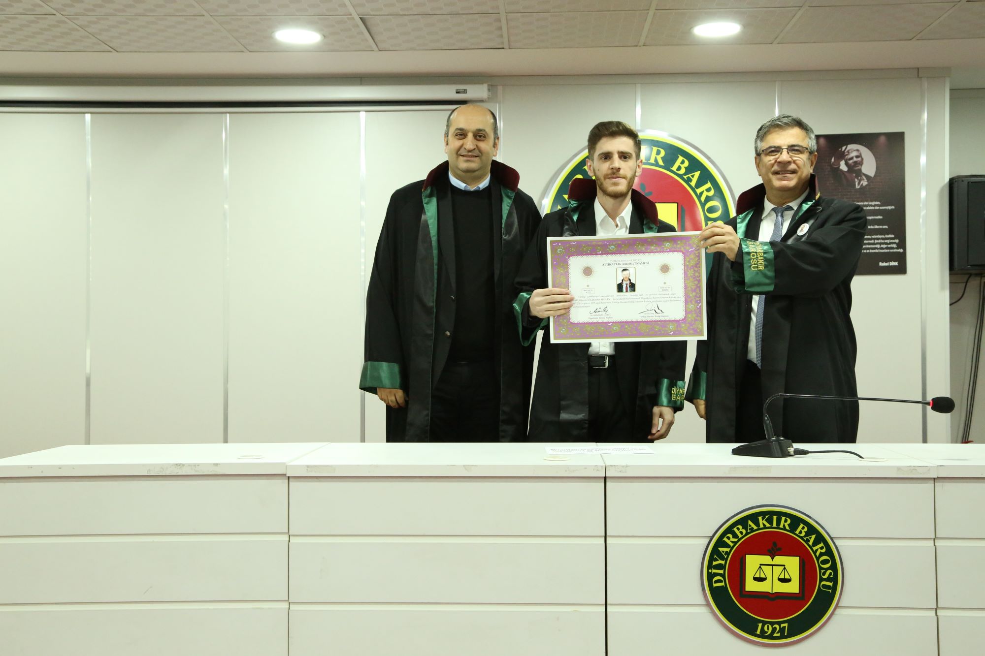 Sekiz Meslektaşımız Avukatlık Yeminini İcra Ederek Aramıza Katıldı — 8