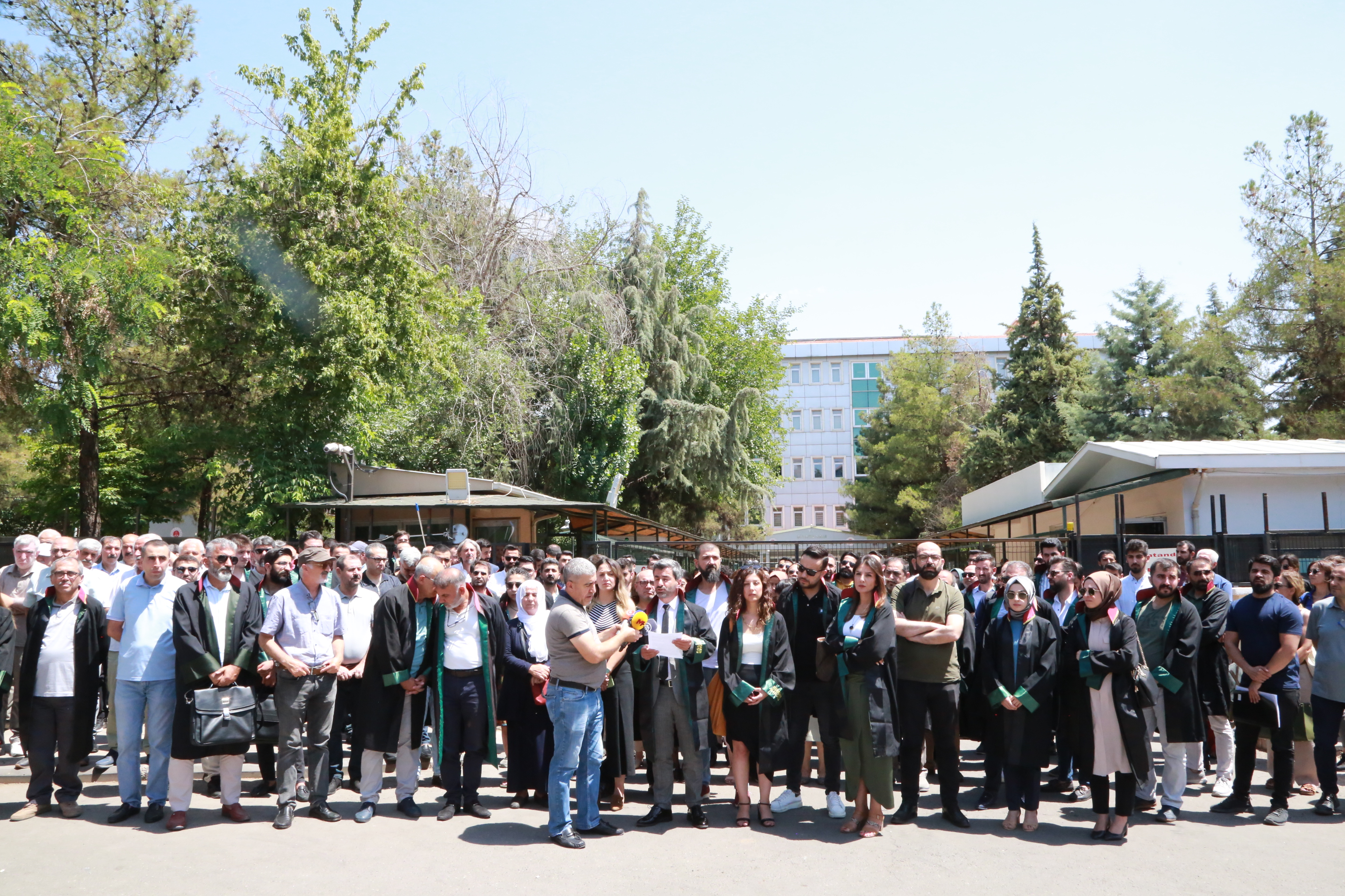 BAROLARDAN ORTAK BASIN AÇIKLAMASI: Biliyoruz ki, Başımız Sağ Olmayacak... — 3