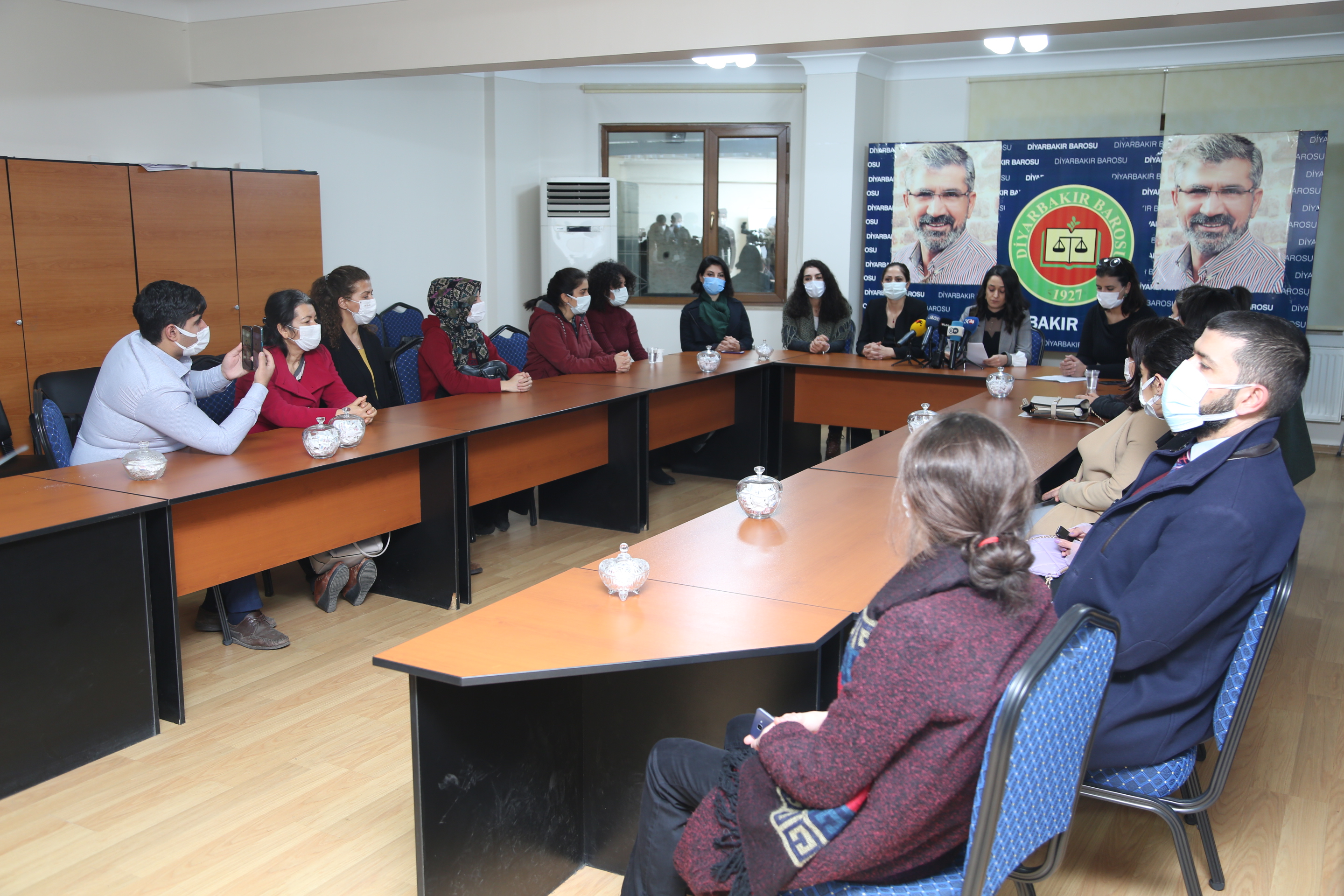 1 Yıl Önce Dersim'de Kaybolan Gülistan Doku İçin Diyarbakır Şiddetle Mücadele Ağının Yaptığı Basın Açıklaması... — 2