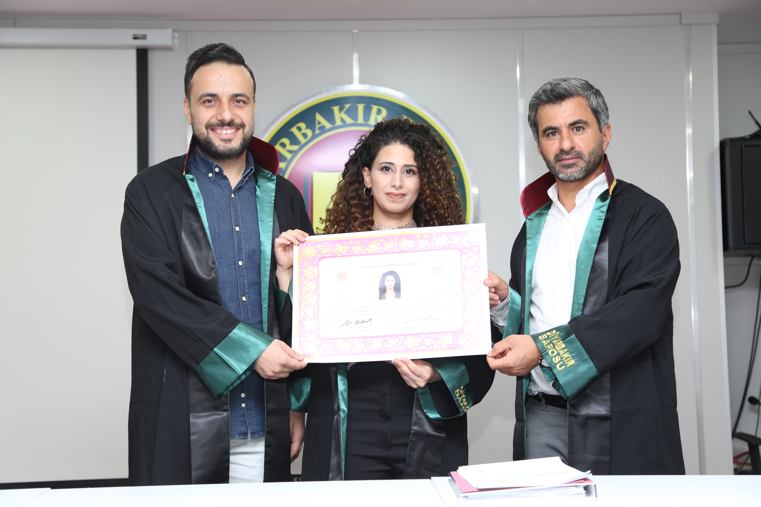 Dört Meslektaşımız Avukatlık Yeminini İcra Ederek Aramıza Katıldı. — 4