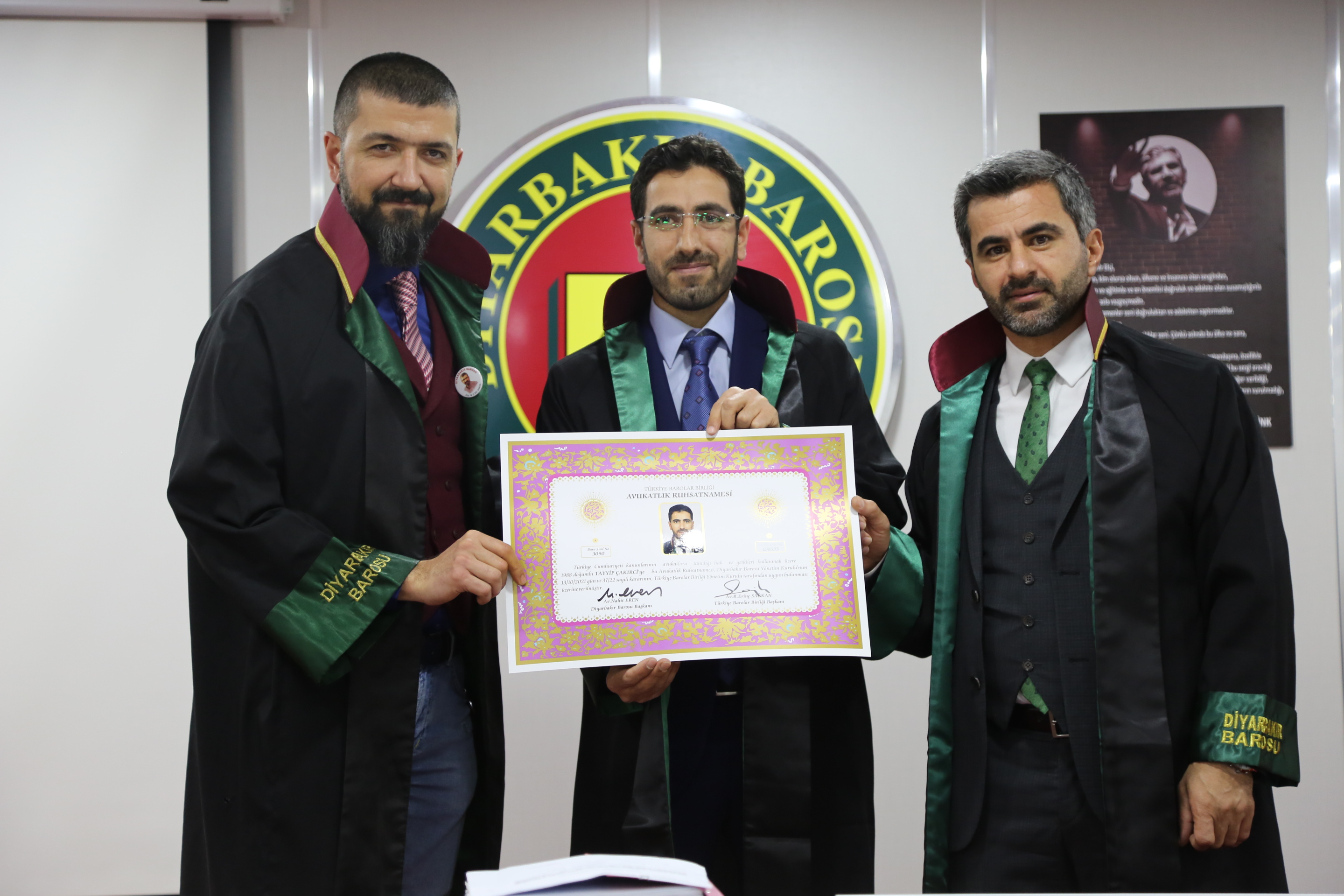 Altı Meslektaşımız Avukatlık Yeminini İcra Ederek Aramıza Katıldı. — 2