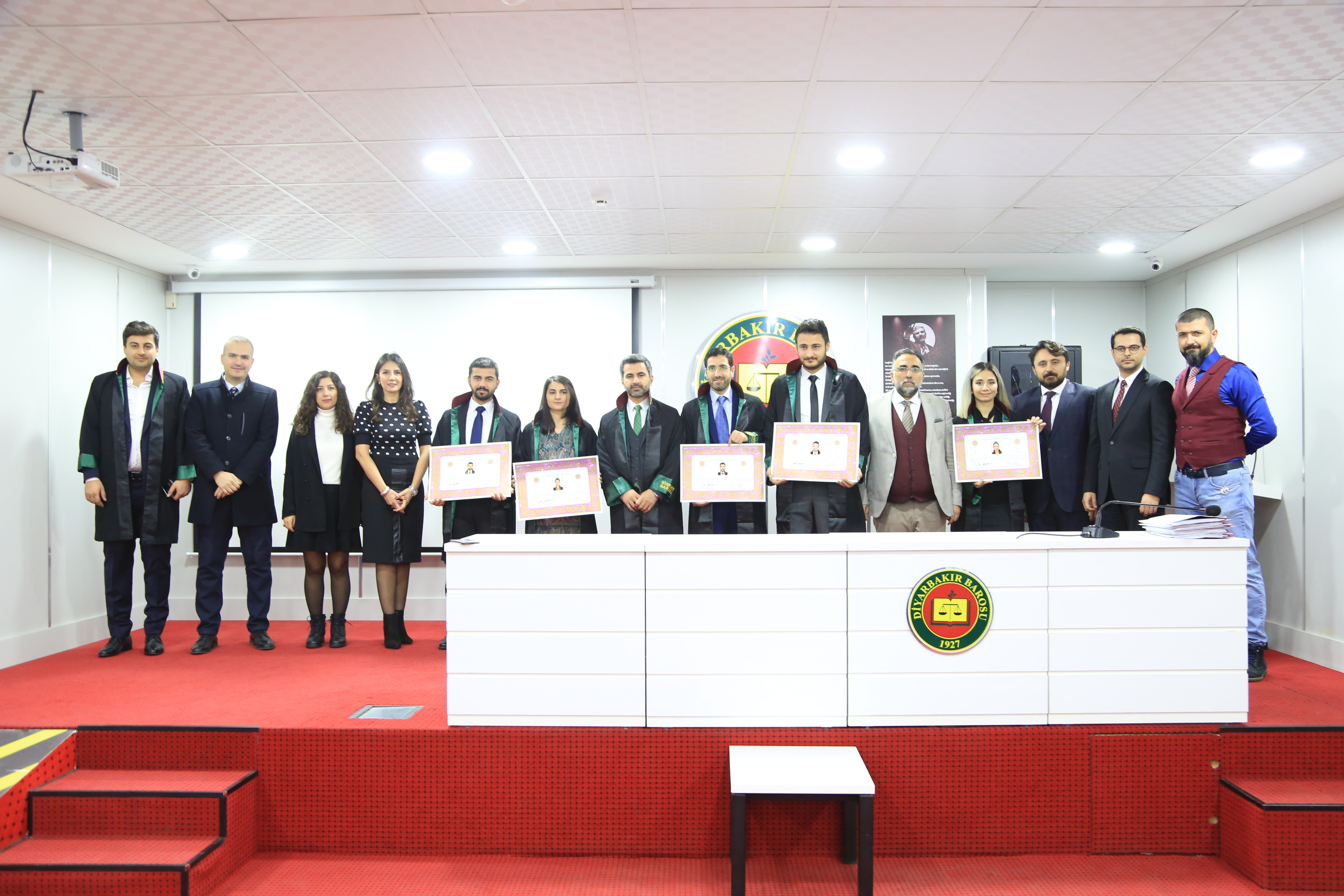 Altı Meslektaşımız Avukatlık Yeminini İcra Ederek Aramıza Katıldı. — 6