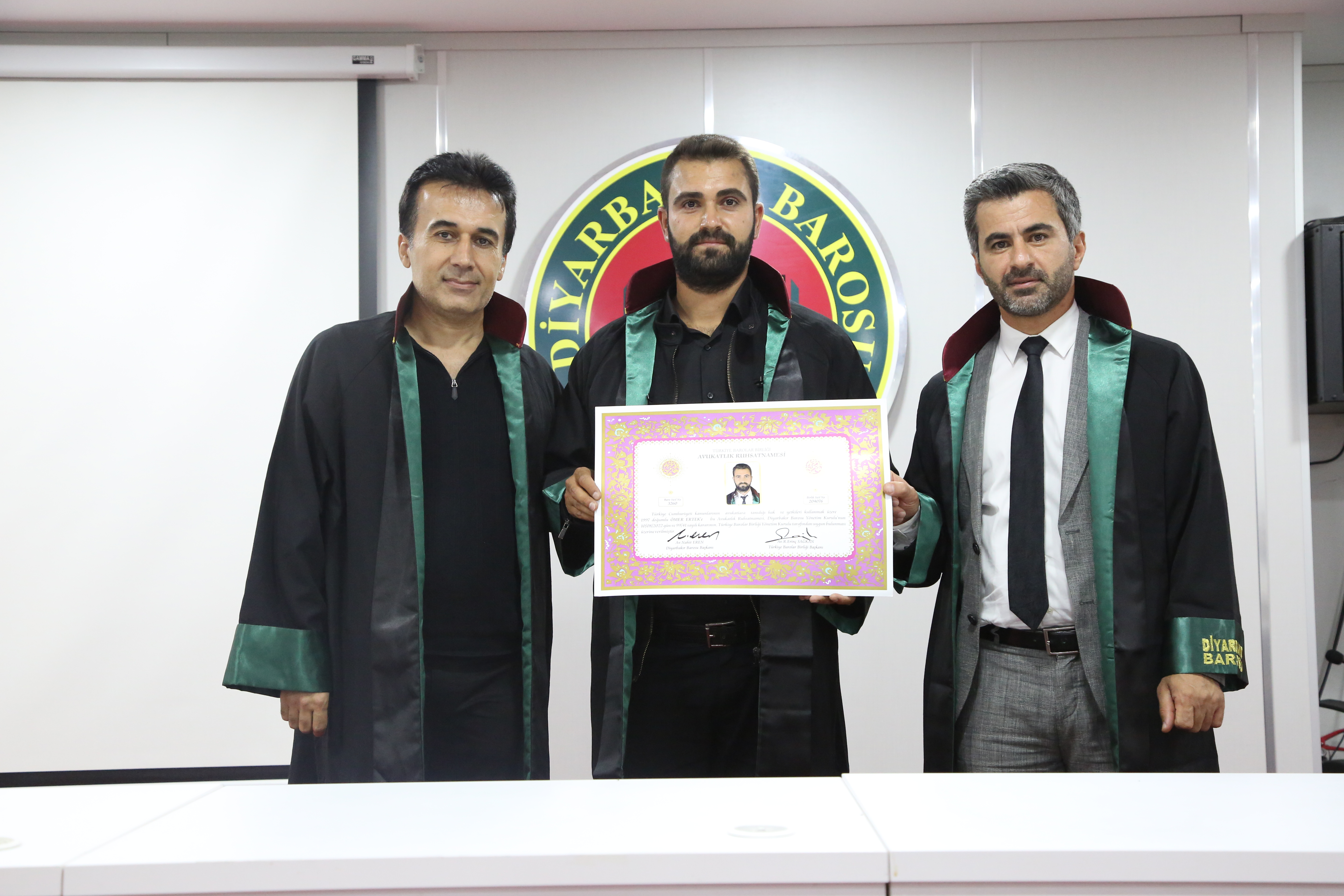 On Bir Meslektaşımız Avukatlık Yeminini İcra Ederek Aramıza Katıldı. — 8