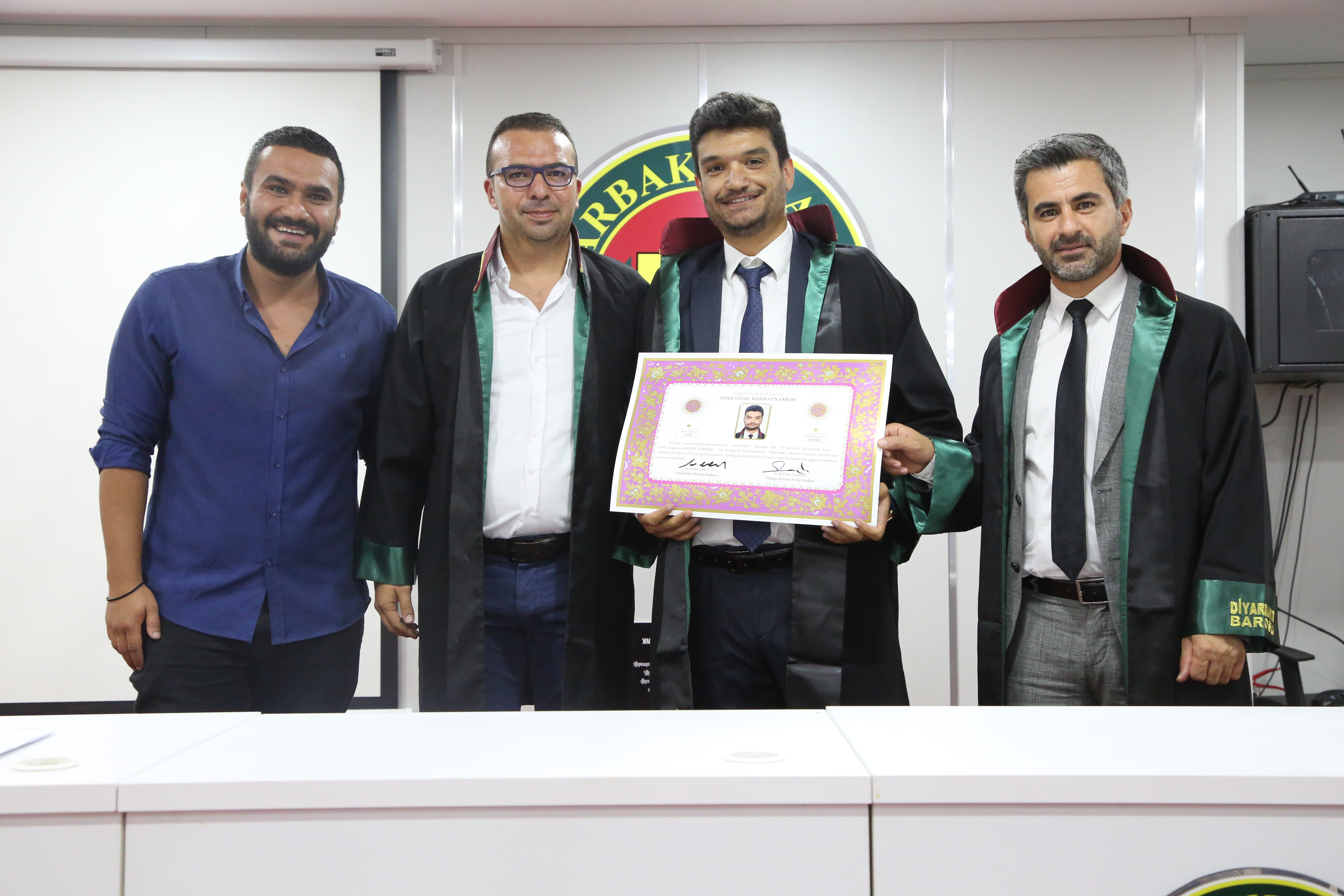 On Bir Meslektaşımız Avukatlık Yeminini İcra Ederek Aramıza Katıldı. — 6