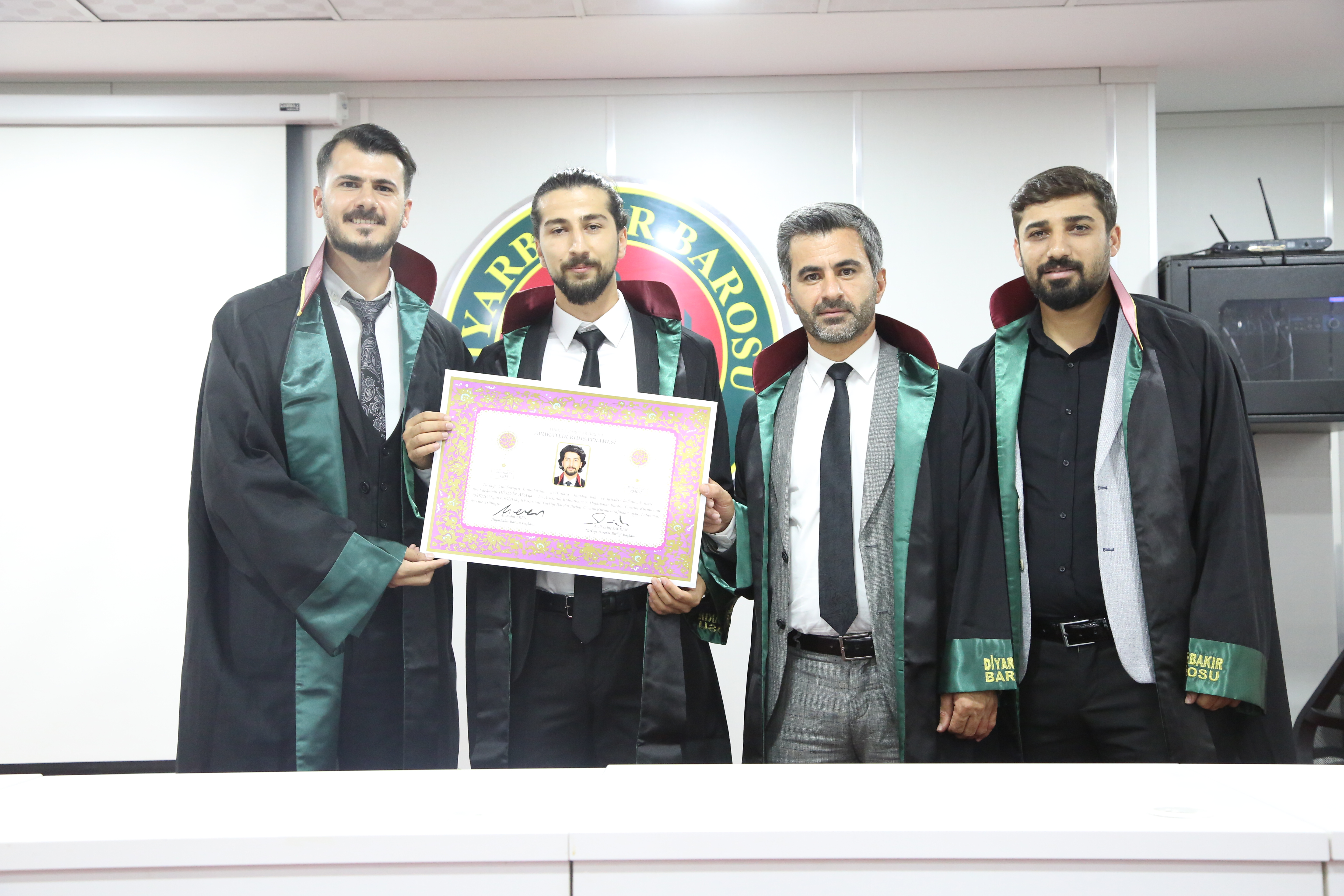 On Bir Meslektaşımız Avukatlık Yeminini İcra Ederek Aramıza Katıldı. — 2