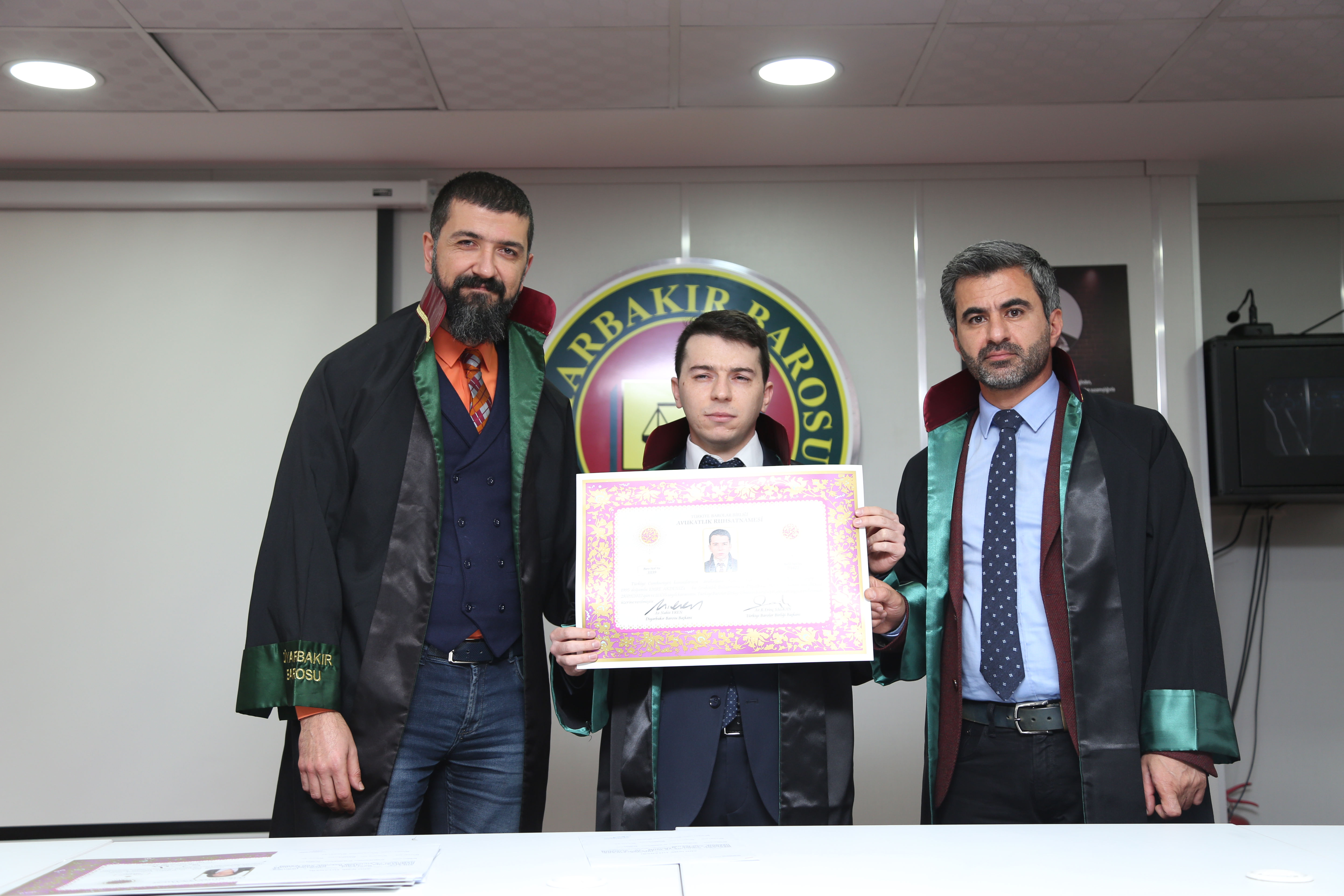 Deh Hempîşeyên Me Bi Bicîhanîna Sonda Parêzeriyê Tevlî Me Bûn. — 6