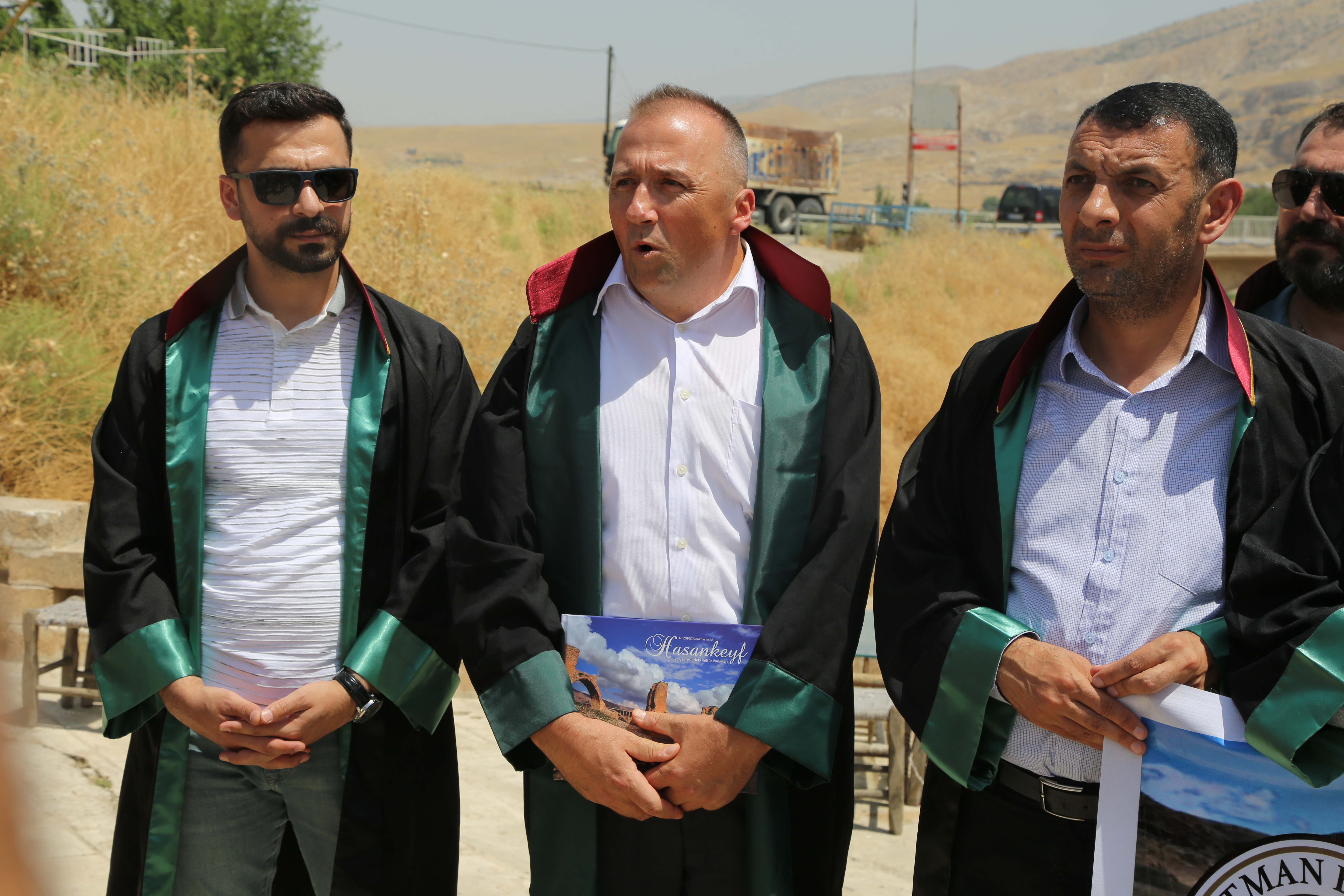 Em Dîrokê Bidin Jiyandin, Mirovahiyê Bidin Jiyandin, Heskîfê Bidin Jiyandin... — 7