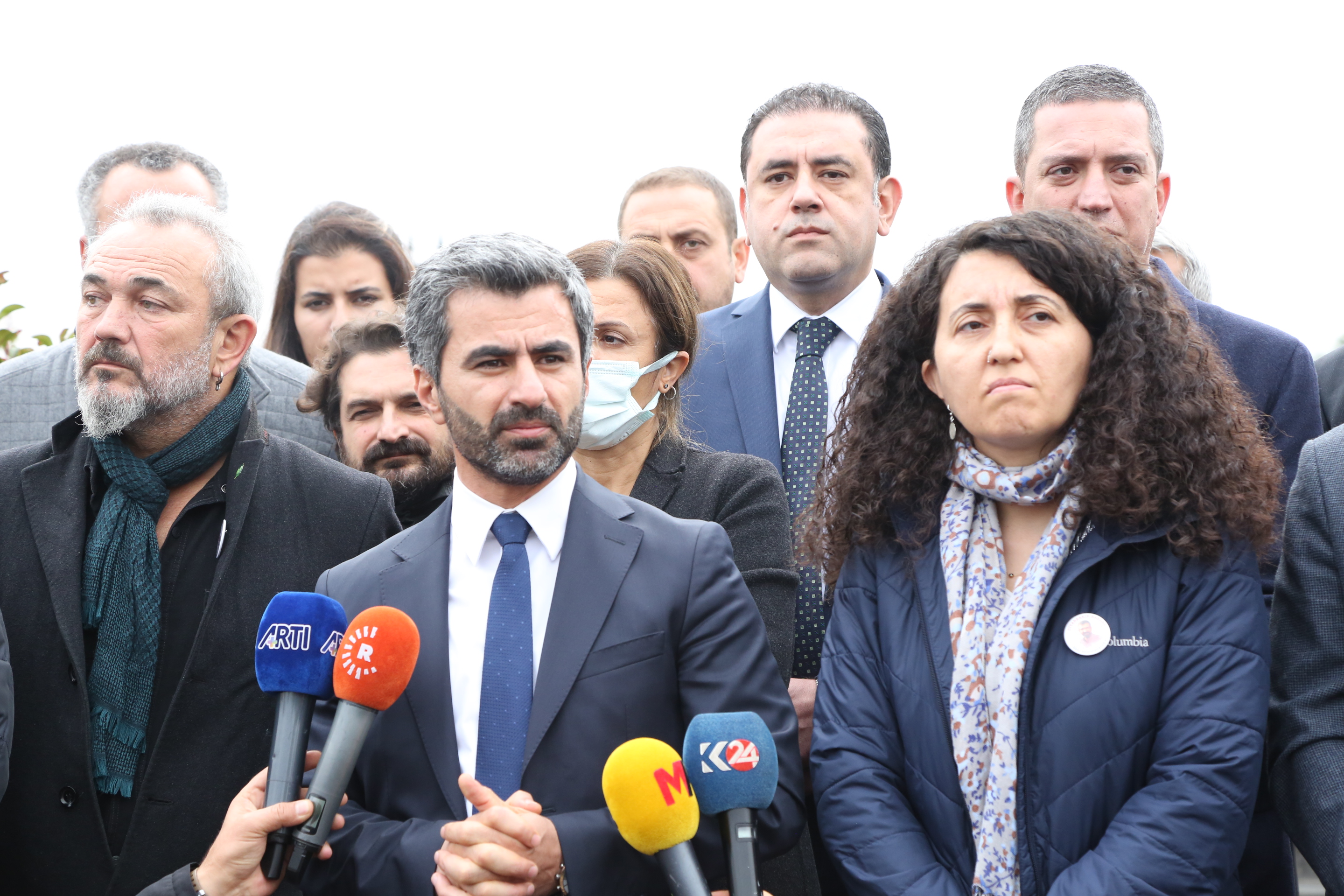 Serokê Me yê Ebedî Prz. Tahîr Elçî Li Ser Gora Xwe Hat Yadkirin… — 7
