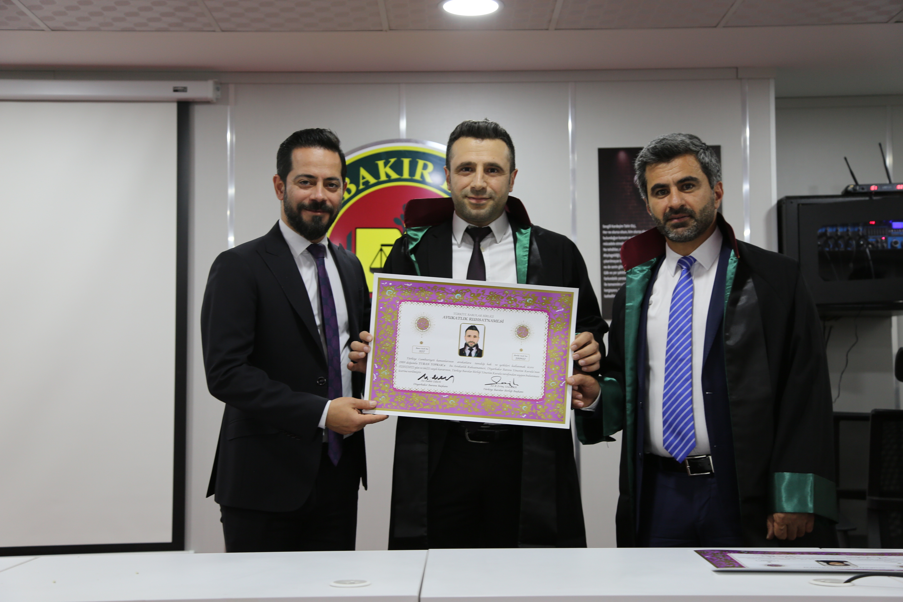 Yazdeh Hempîşeyên Me Bi Bicîhanîna Sonda Parêzeriyê Tevlî Me Bûn. — 7