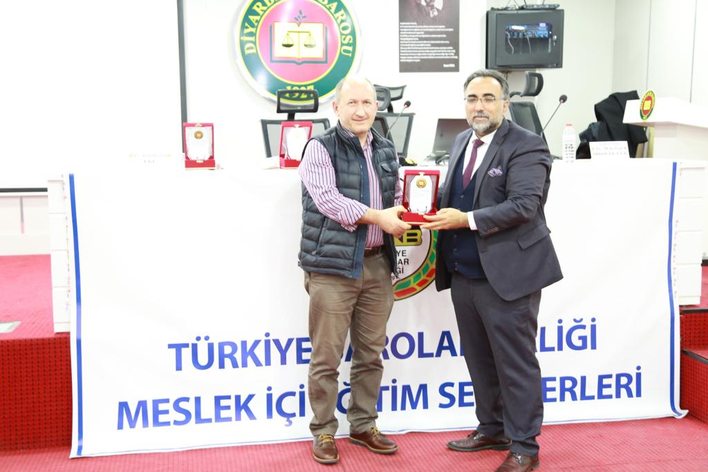 Semînera Perwerdehiya Navpîşeyî Ya Bi Mijara Sepanên Hiqûqa Pêk Hat — 6