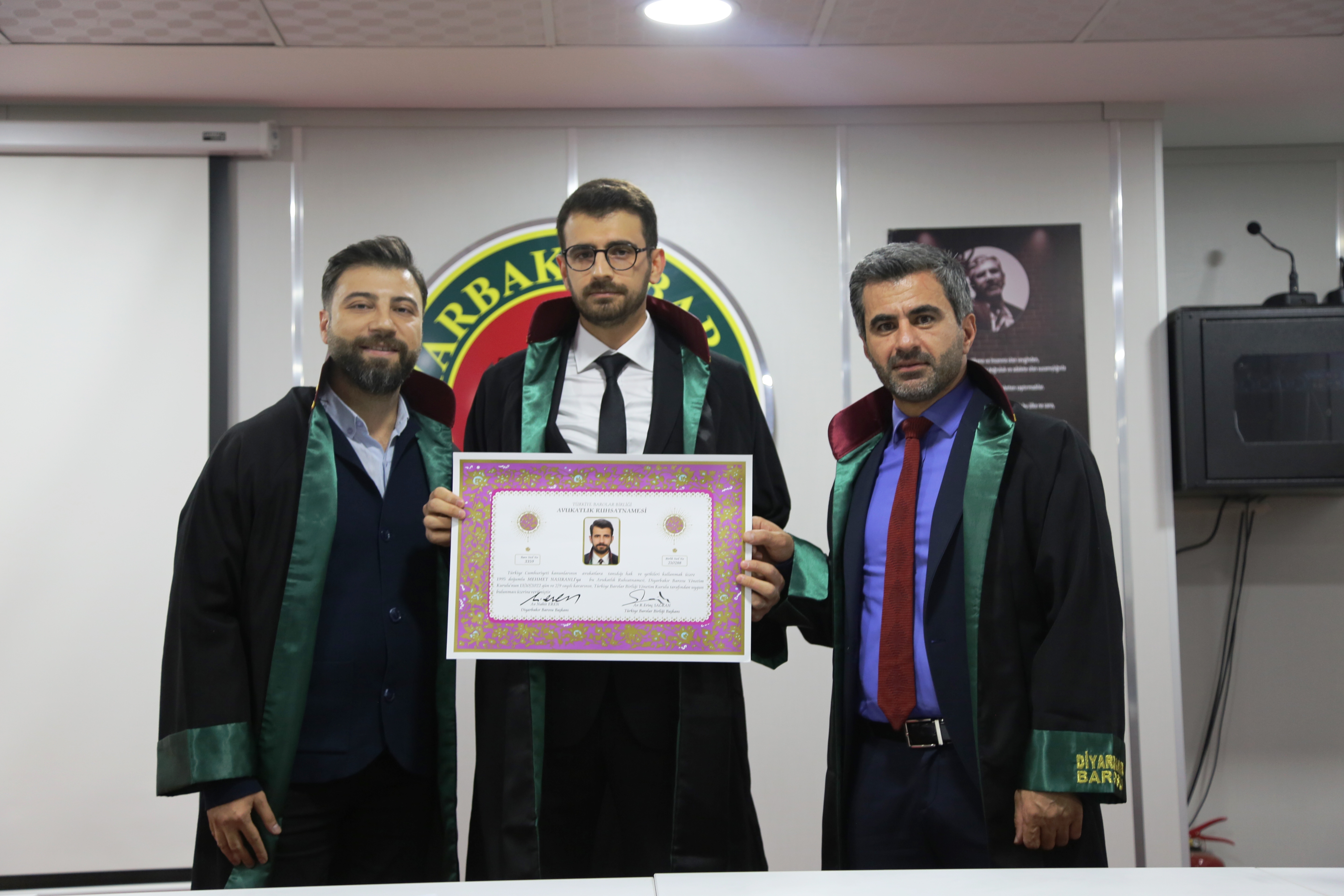 On İki Meslektaşımız Avukatlık Yeminini İcra Ederek Aramıza Katıldı. — 8