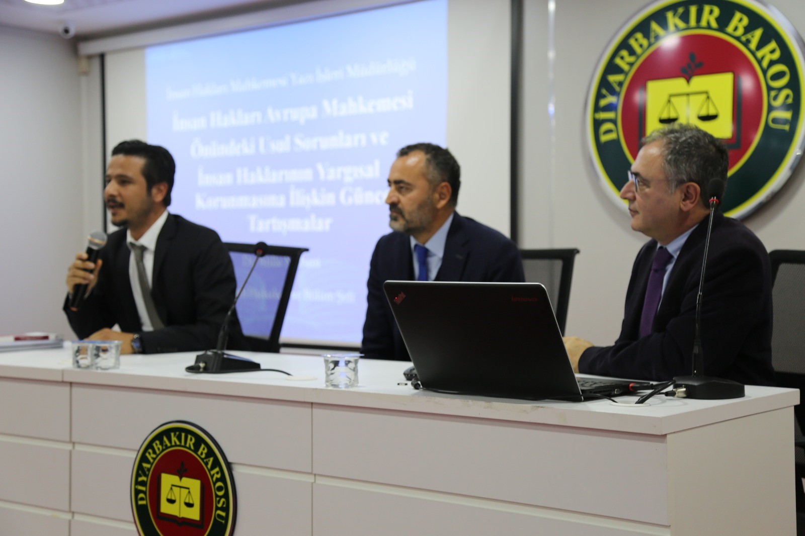 Semînera Bi Mijara Di Serîlêdanên DEMM (İHAM)’ê Pirsgirêkên Usûlê Û Nîqaşên Rojane Yên Di Derbarê Usûlê De Bi Beşdariya Gerînendeyê Karên Nivîsînê yê Daîreya 2. A Dadgeha Mafên Mirovan A Ewropayê Atîlla Nalbantî Pêk Hat — 10