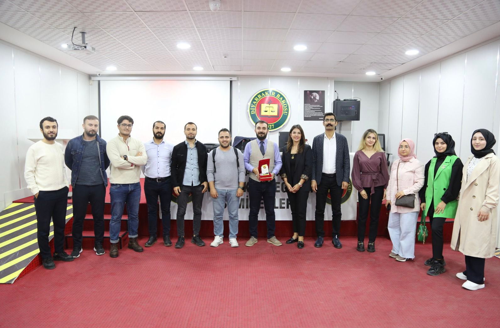 Avukatların Güncel Vergi Sorunları' Konulu Meslek İçi Semineri Yapıldı — 3
