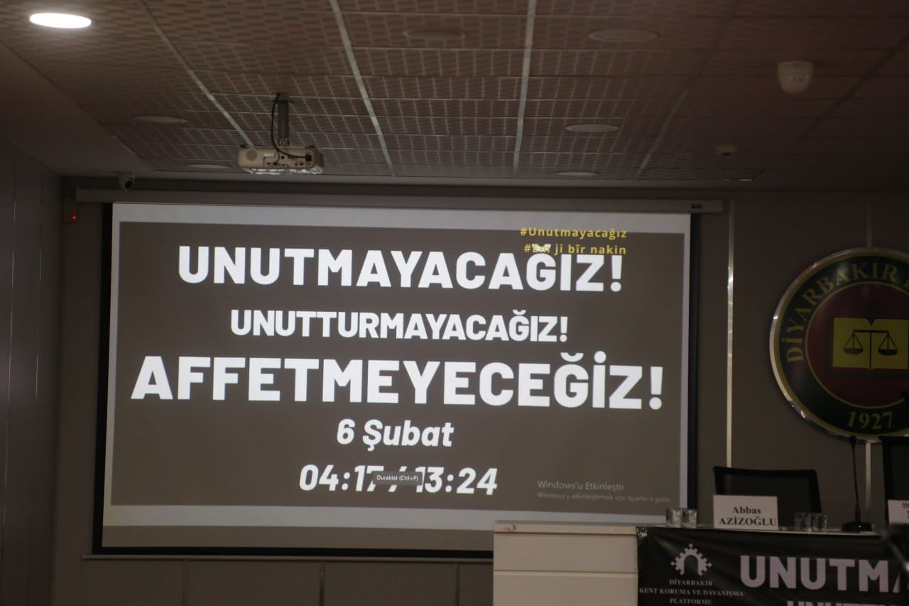 6 Şubat Depremi'nin Yıldönümü Anma Programı Kapsamında Panel Düzenlendi — 7