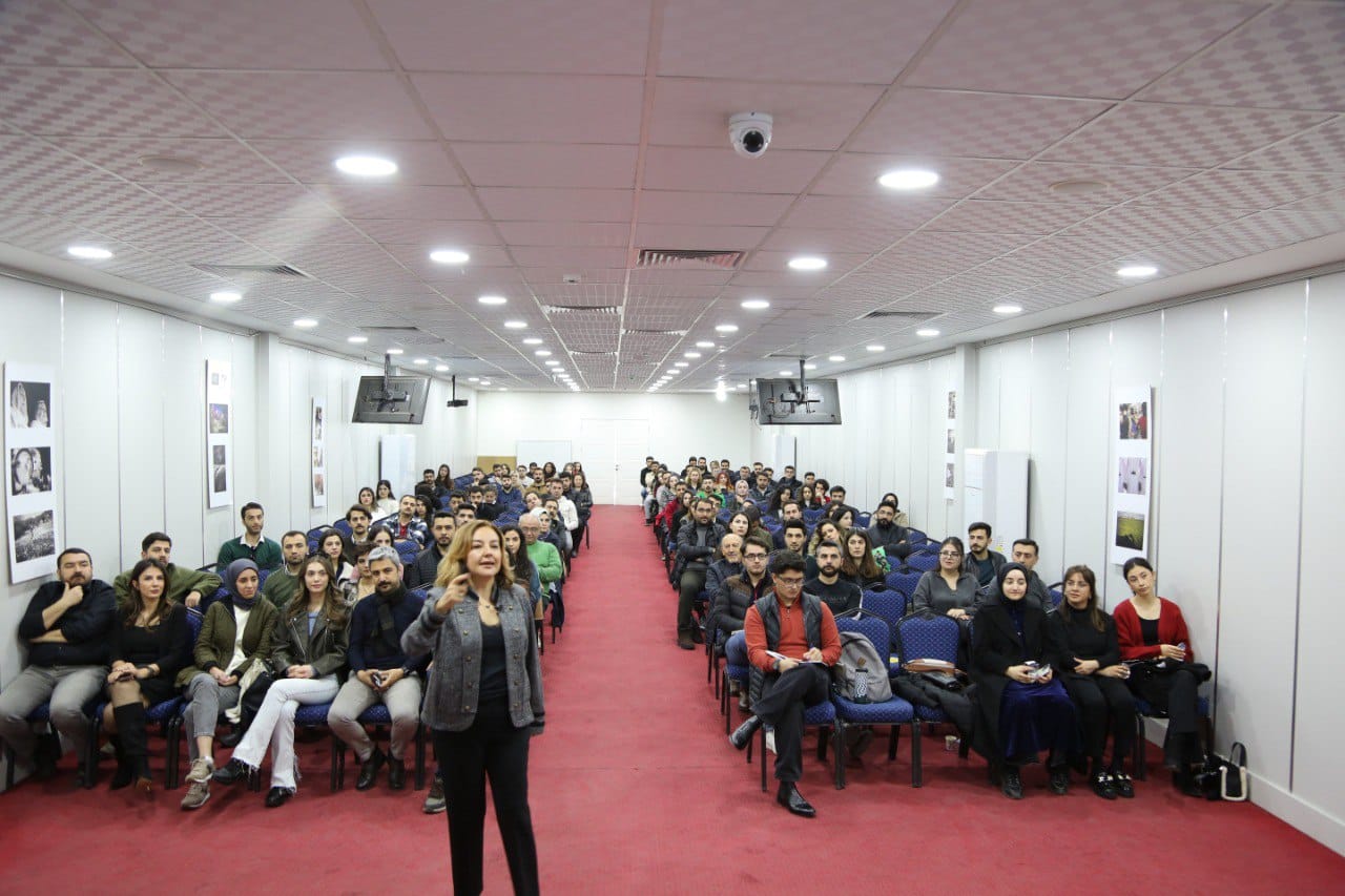 Etkili Savunmada Hitabet ve Beden Dili Konulu Meslek İçi Eğitimi Semineri Yapıldı. — 3