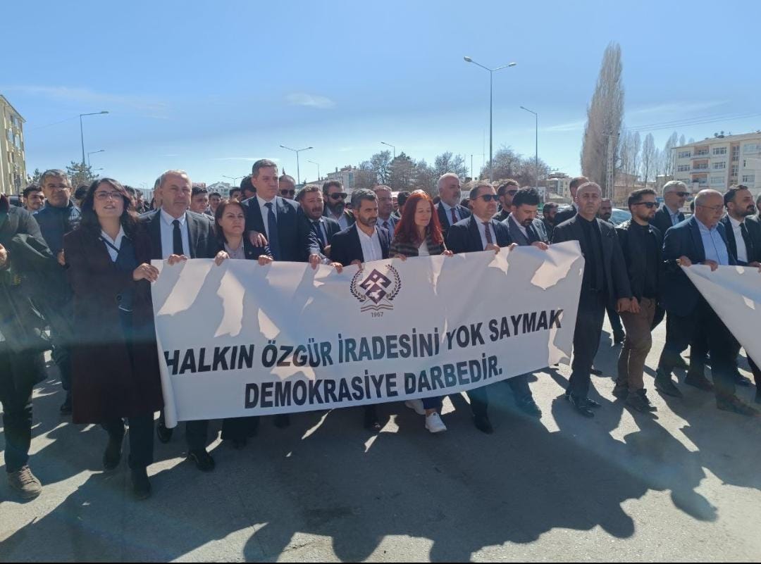 Van Halkının İradesine Saygı Gösterin! — 2