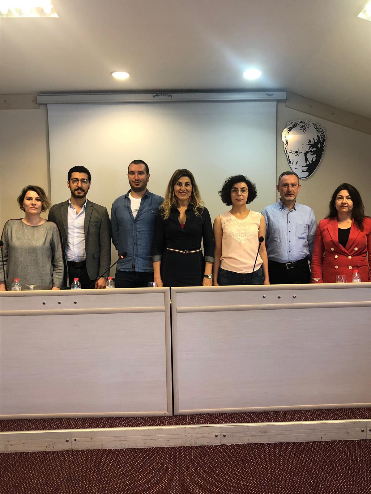 Türkiye Baroları tarafından 2. Kent ve Çevre Avukatları Çalıştayı Antalya Barosu ev sahipliğinde yapılmıştır.Bu çalışmaya komisyonumuz adına katılımda bulunulmuş olup  çalıştay yürütme kuruluna Diyarbakır Barosundan Av. İbrahim Kaplan da dahil edilmiştir. — 1