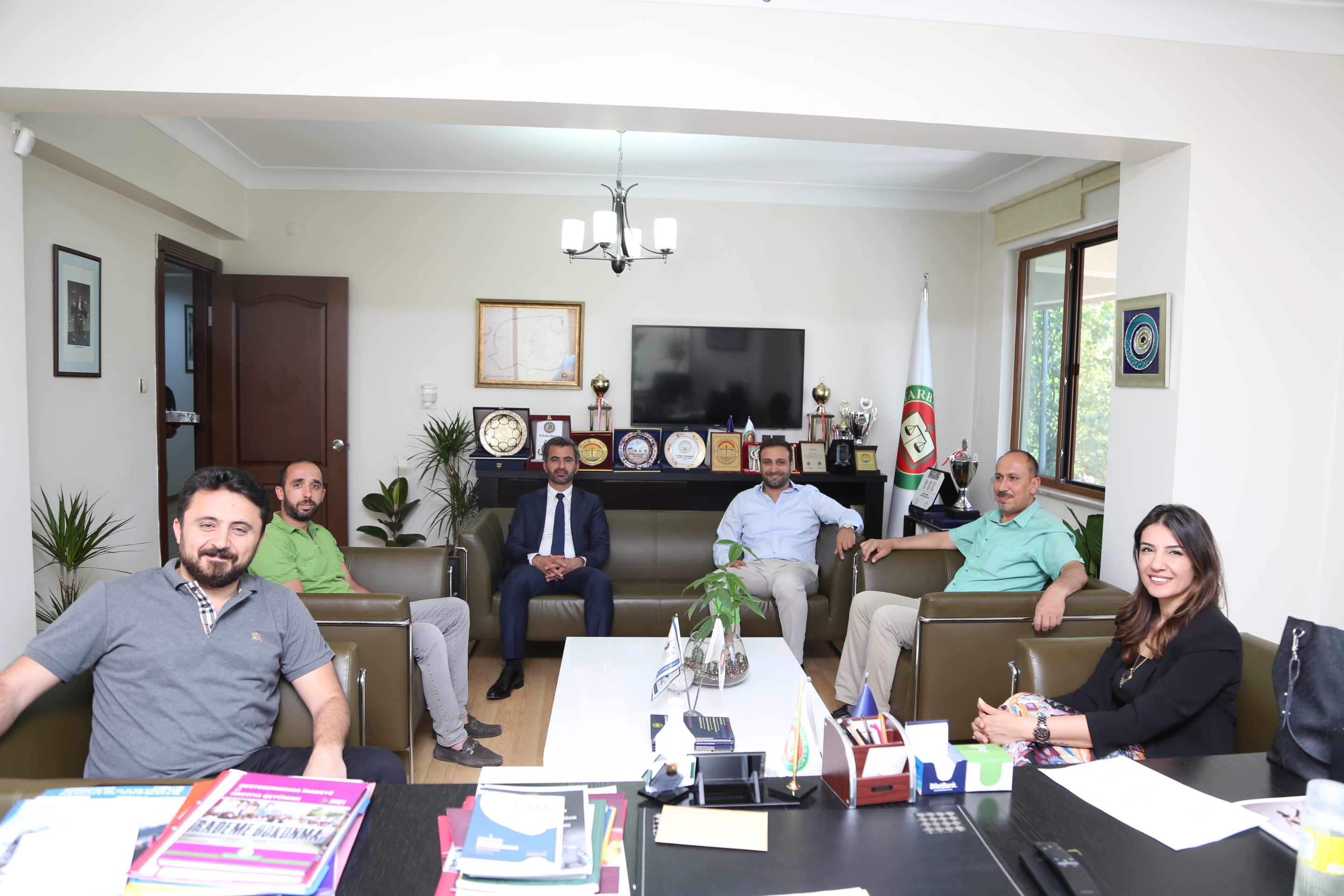 Baromuzun 47. Olağan Genel Kurulunda Seçilen Baro Başkanı Ve Yönetim Kurulumuza Yapılan Tebrik Ziyaretleri… — 1