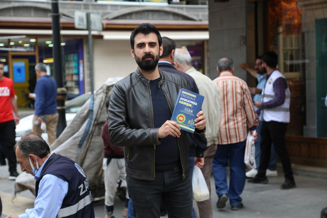 Hasar danışmanlık şirketleriyle mücadele adına merkezimiz tarafından broşür etkinliği düzenlendi — 10