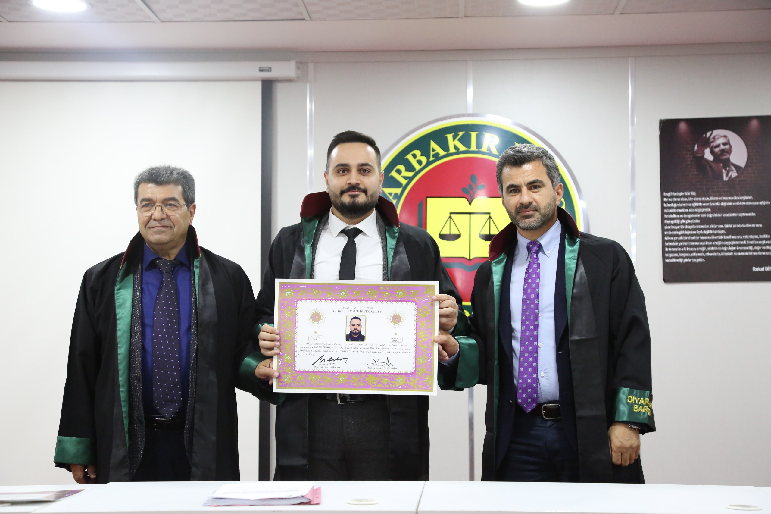İki Meslektaşımız Avukatlık Yeminini İcra Ederek Aramıza Katıldı. — 2