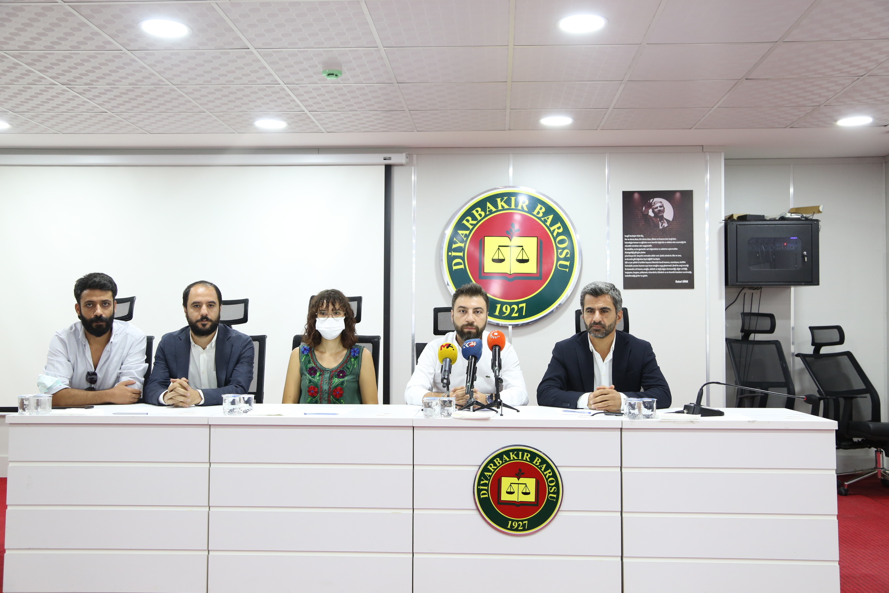 Di Derbarê Binpêkirina Mafan a CÎK a Zarok û Ciwanan a Amedê De Rapora Tespîtê — 1