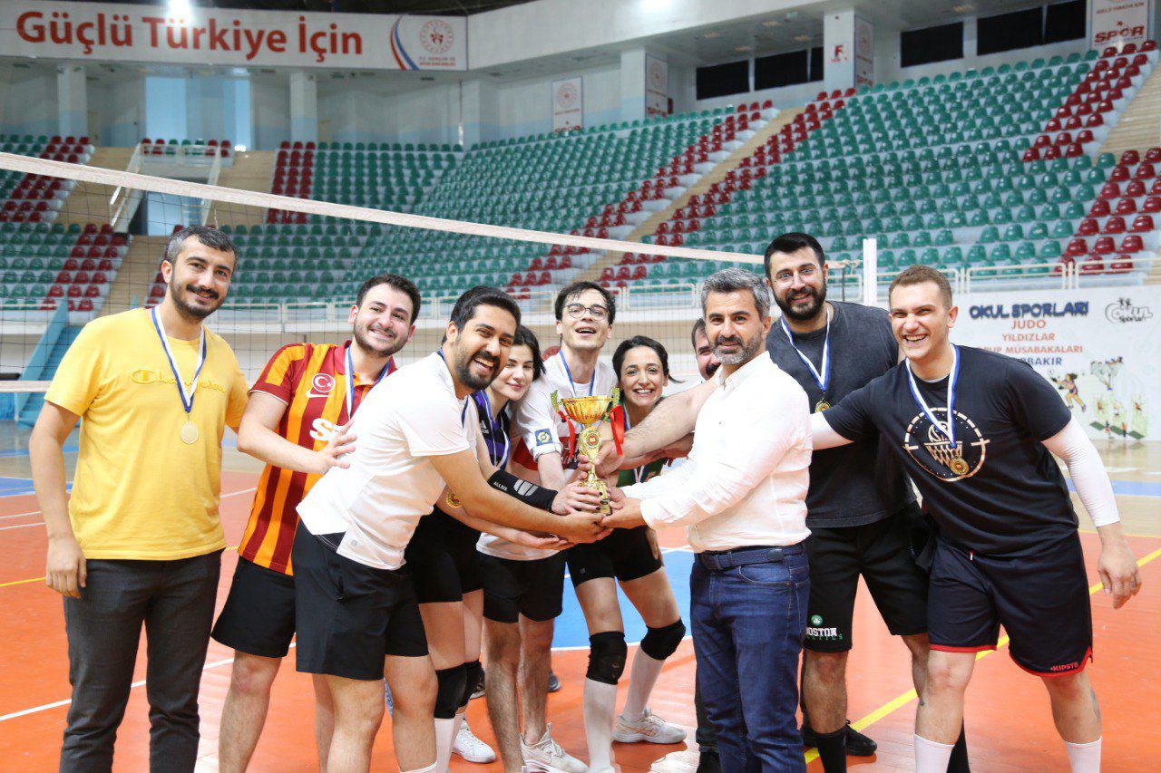 Üçüncü Karma Voleybol Turnuvası Tamamlandı — 2