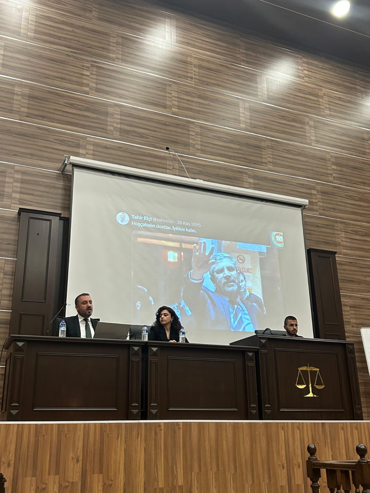 Dicle Üniversitesi Hukuk Fakültesi Öğrencilerine 'Av.Tahir Elçi Davası,Cezasızlık ve Ceza Hukukunda Etkin Yargılama' konulu panel düzenlendi — 1