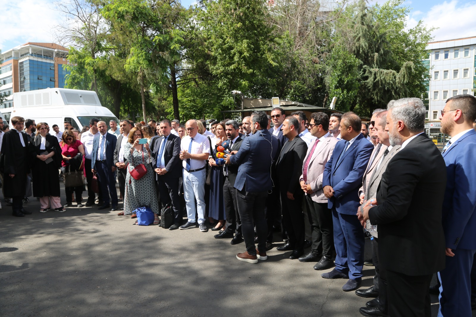 Katledilen Baro Başkanımız Tahir ELÇİ'nin Faillerinin Yargılandığı Davanın Beşinci Duruşması Yapıldı. — 6