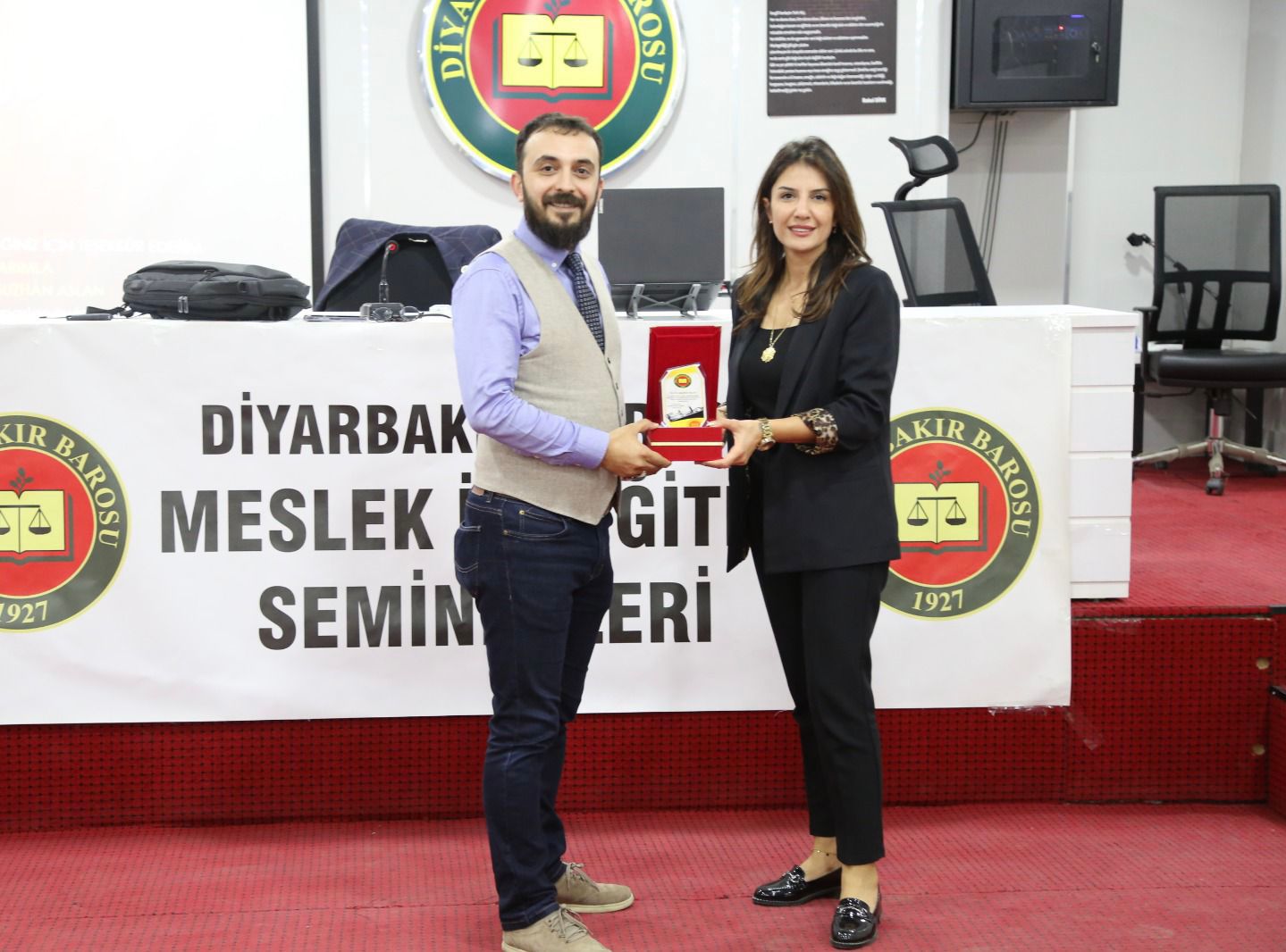 Avukatların Güncel Vergi Sorunları' Konulu Meslek İçi Semineri Yapıldı — 4