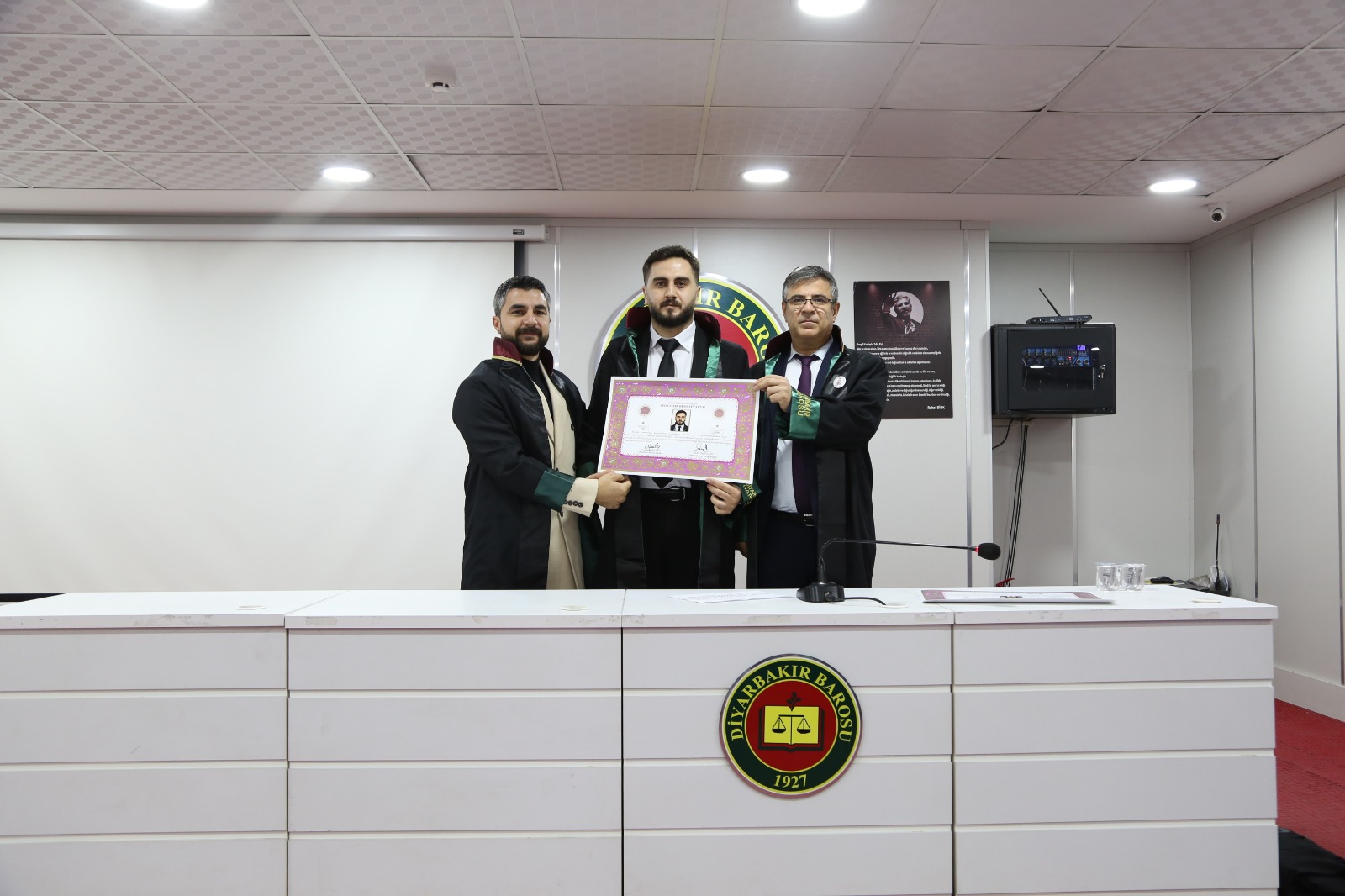Sekiz Meslektaşımız Avukatlık Yeminini İcra Ederek Aramıza Katıldı — 1