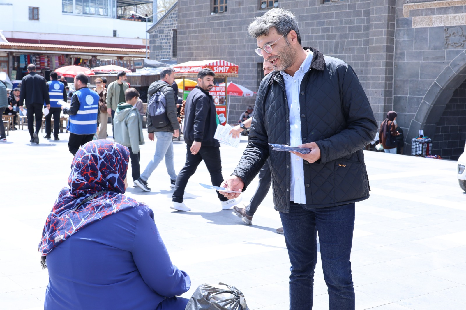 Haklarınızı Biliyor Musunuz? Broşürleri Dağıtıldı — 2