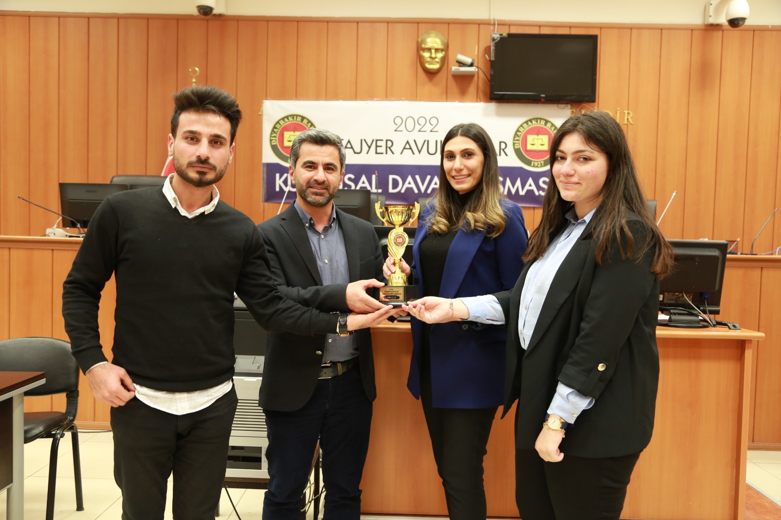 Pêşbirka Danişîna Honandî ya Baroya Amedê ya 2022’yan Hat Lidarxistin — 10