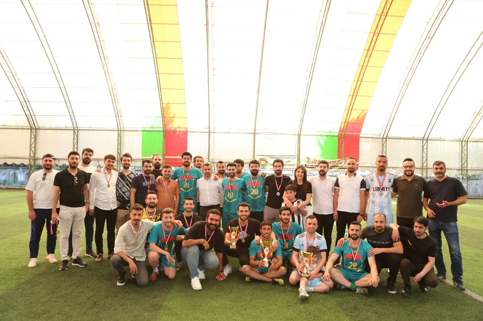 19. Av. Nevzat EREN Futbol Turnuvasında Şampiyon Kızıl Anka. — 5