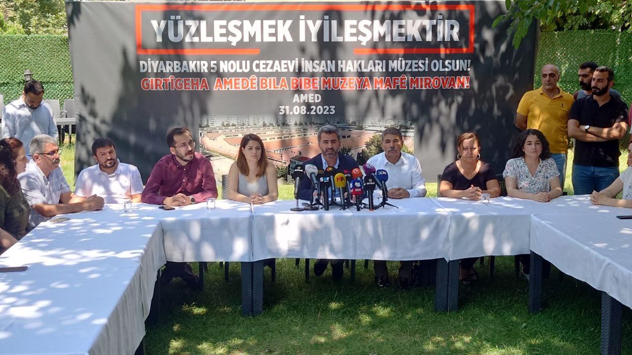Diyarbakır 5 no.lu askeri cezaevi insan hakları müzesi olsun! — 1