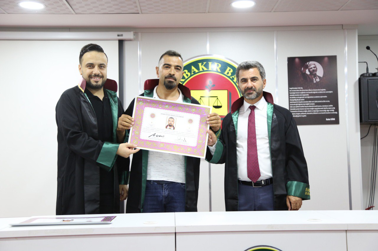 On Yedi Meslektaşımız Avukatlık Yeminini İcra Ederek Aramıza Katıldı. — 15