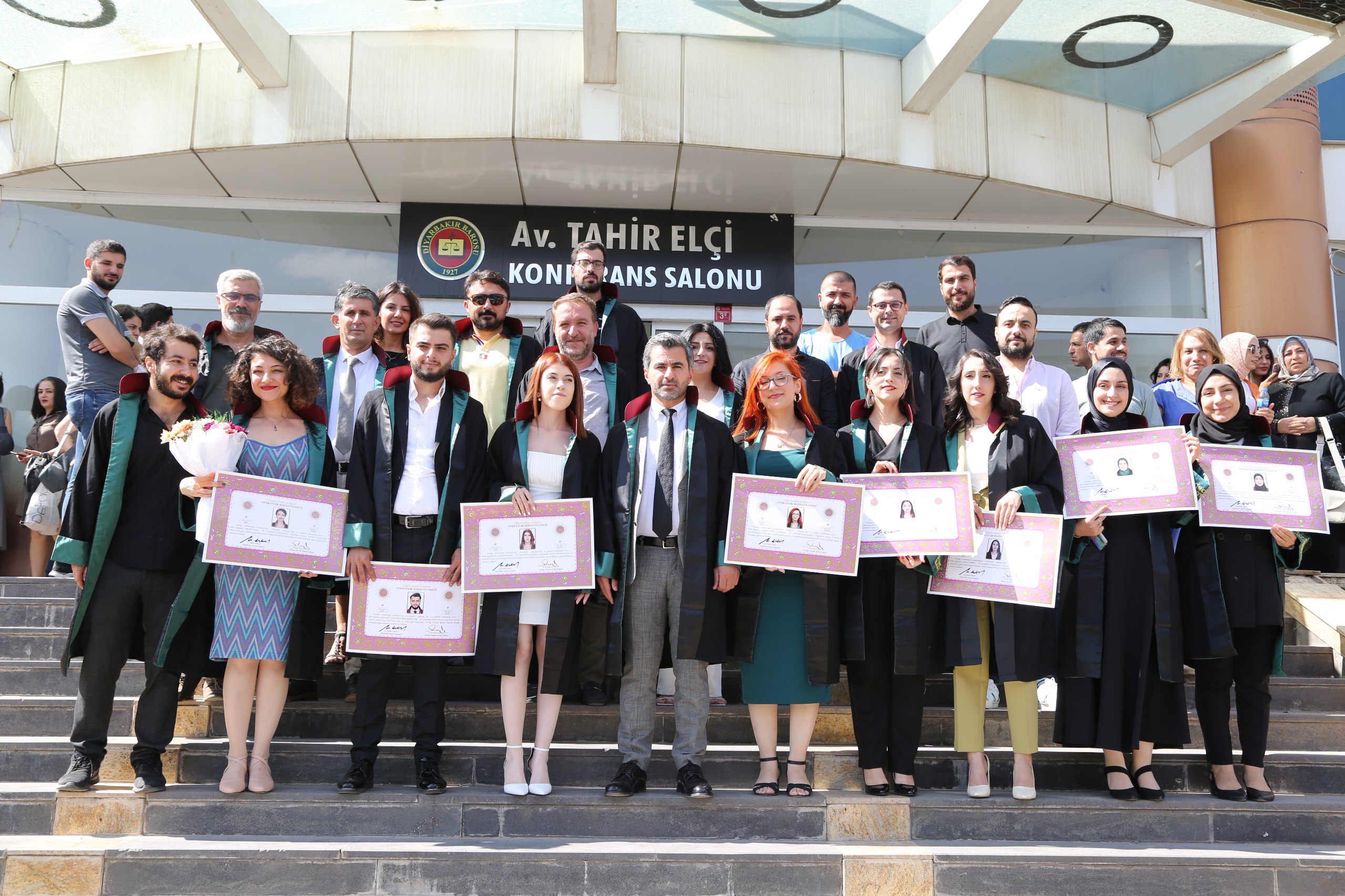 On Üç Meslektaşımız Avukatlık Yeminini İcra Ederek Aramıza Katıldı. — 14
