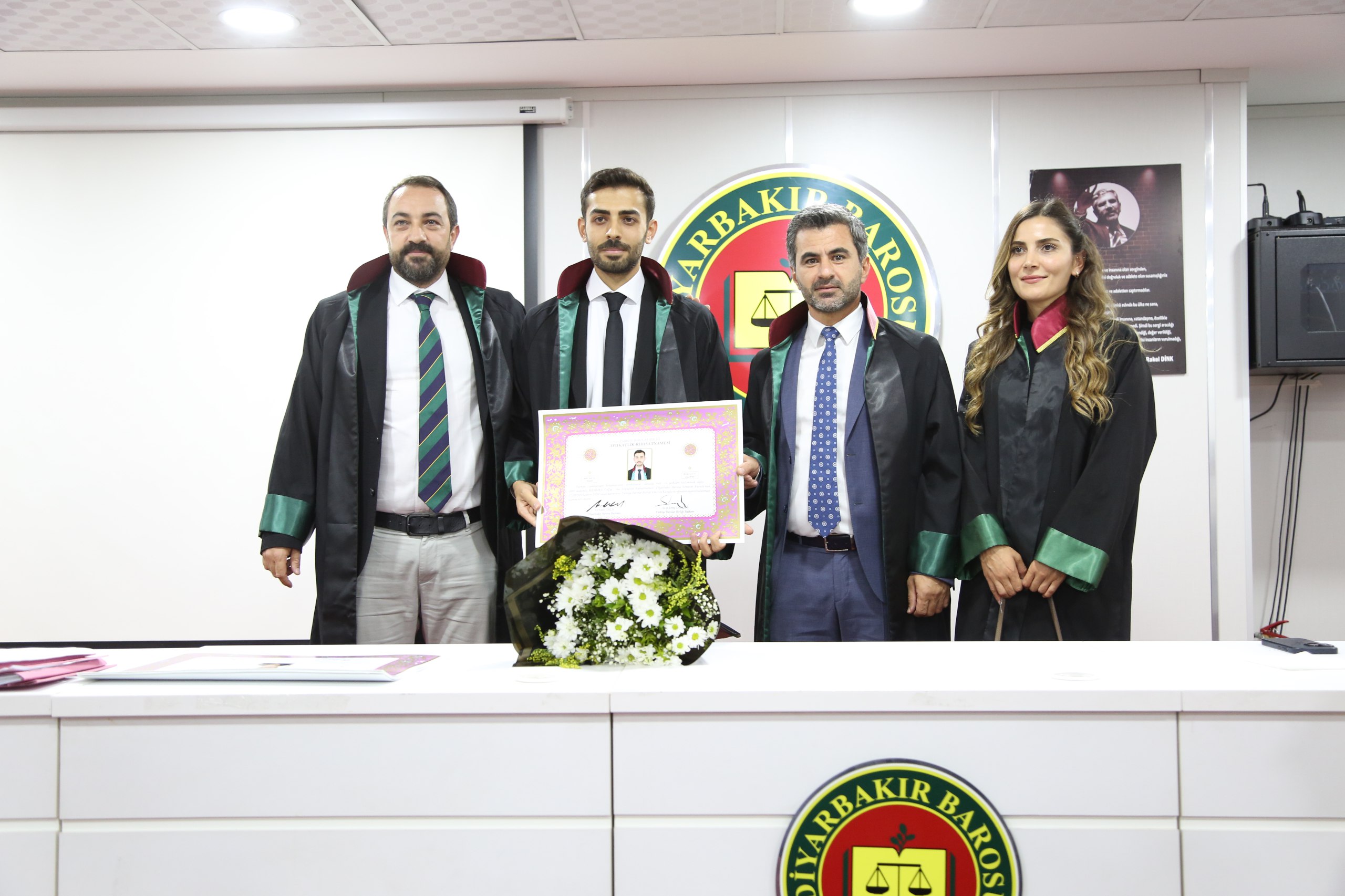 Yirmi Sekiz Meslektaşımız Avukatlık Yeminini İcra Ederek Aramıza Katıldı. — 10