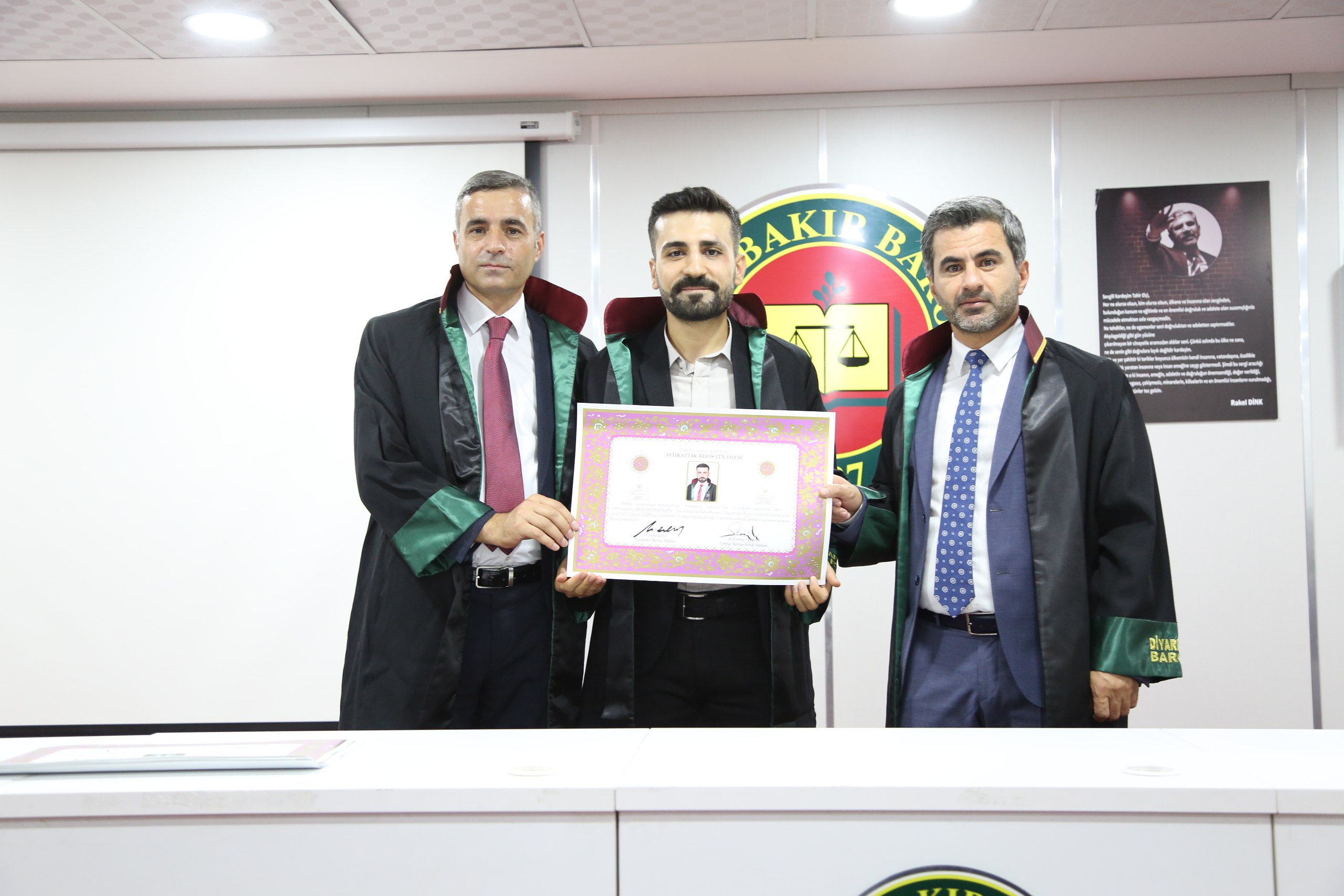 Yirmi Sekiz Meslektaşımız Avukatlık Yeminini İcra Ederek Aramıza Katıldı. — 19