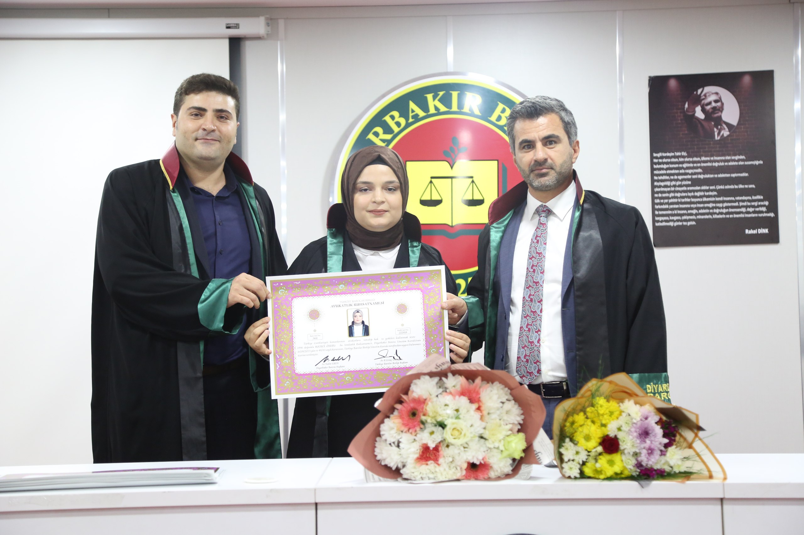 Yirmi Üç Meslektaşımız Avukatlık Yeminini İcra Ederek Aramıza Katıldı. — 16