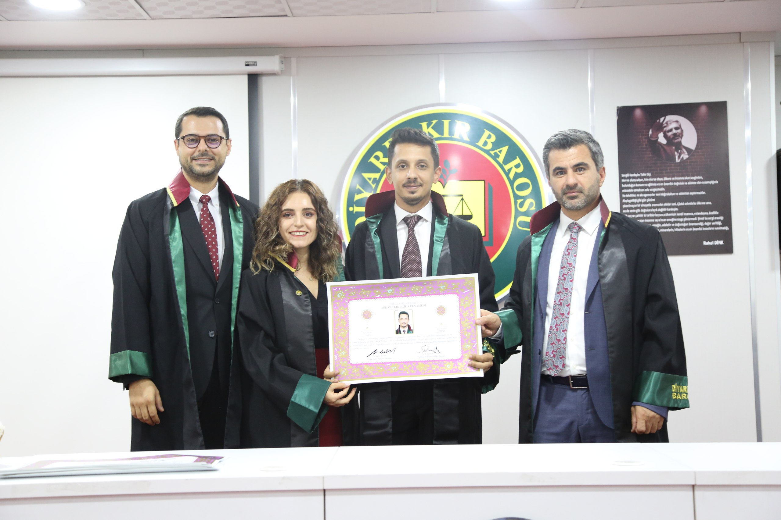 Yirmi Üç Meslektaşımız Avukatlık Yeminini İcra Ederek Aramıza Katıldı. — 10