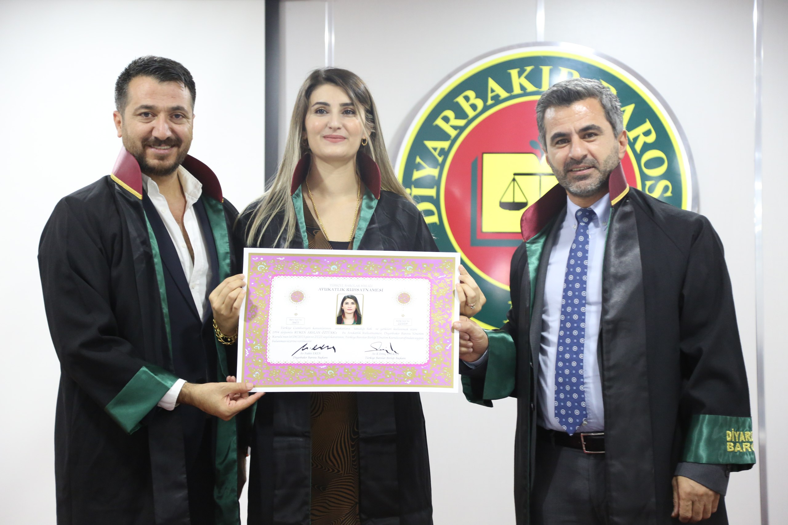 On Üç Meslektaşımız Avukatlık Yeminini İcra Ederek Aramıza Katıldı. — 7