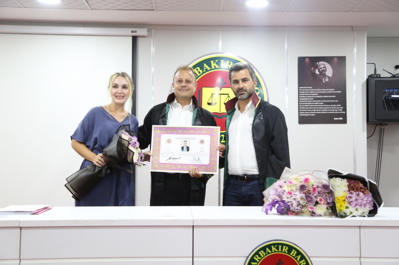 Altı Meslektaşımız Avukatlık Yeminini İcra Ederek Aramıza Katıldı. — 6