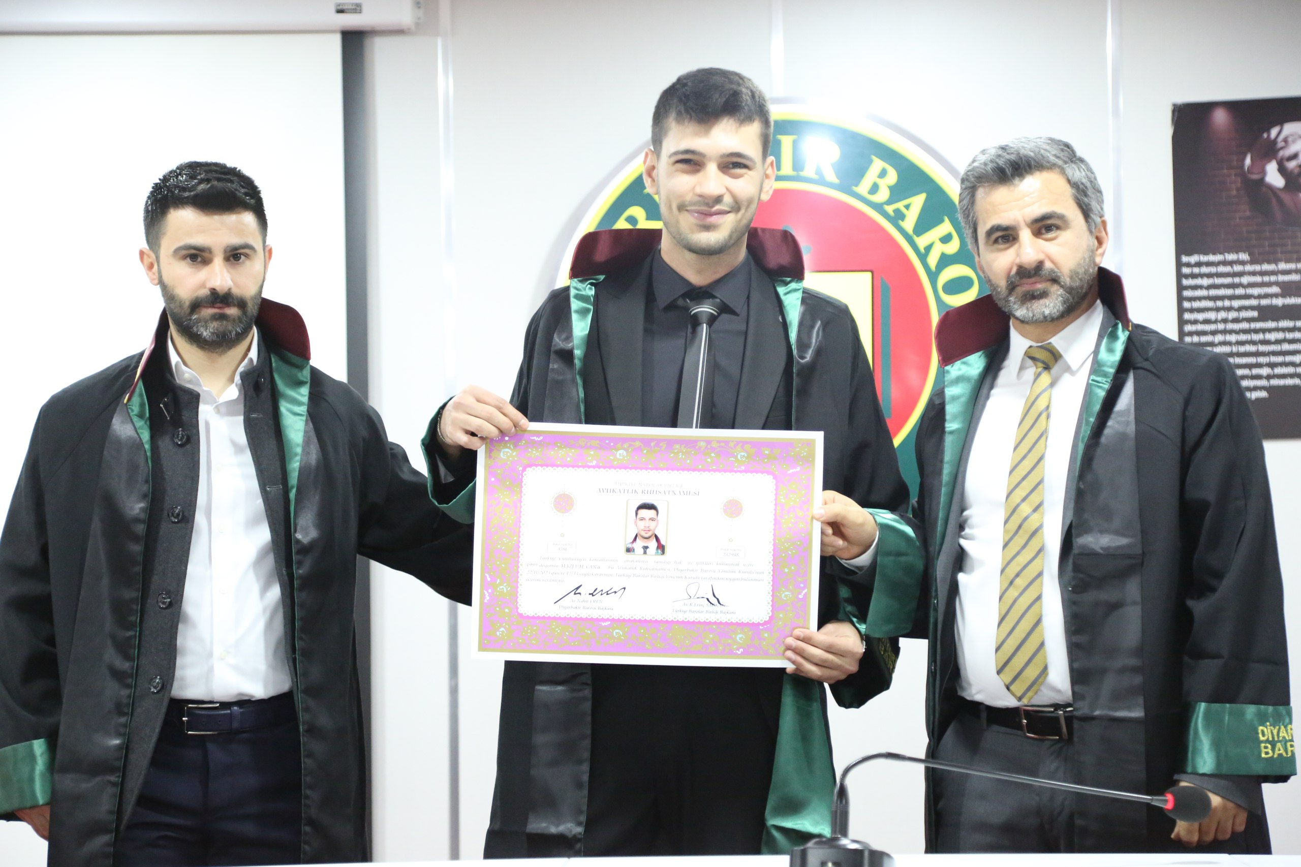 12 Meslektaşımız Avukatlık Yeminini İcra Ederek Aramıza Katıldı — 12