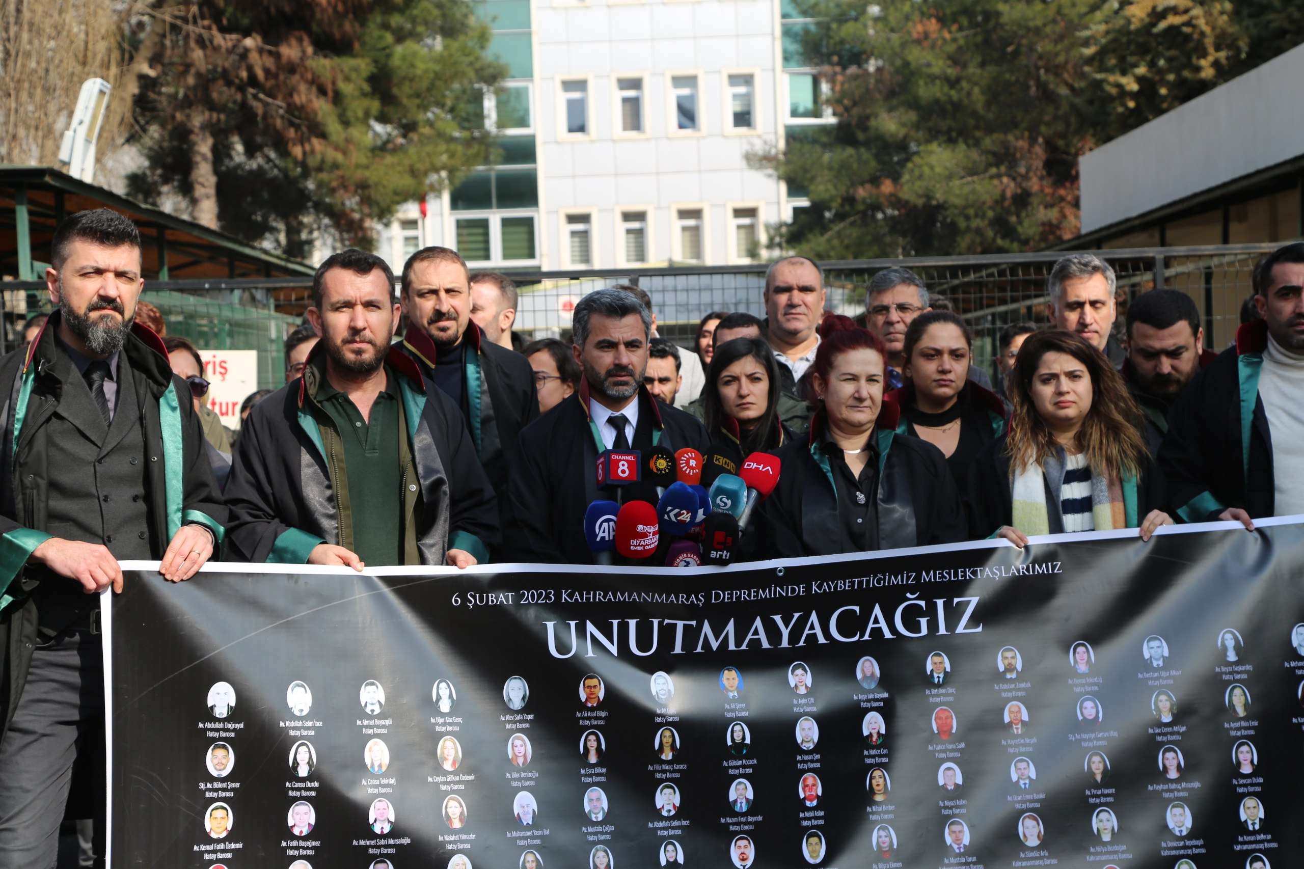 Meslektaşlarımızı Unutmayacağız — 4