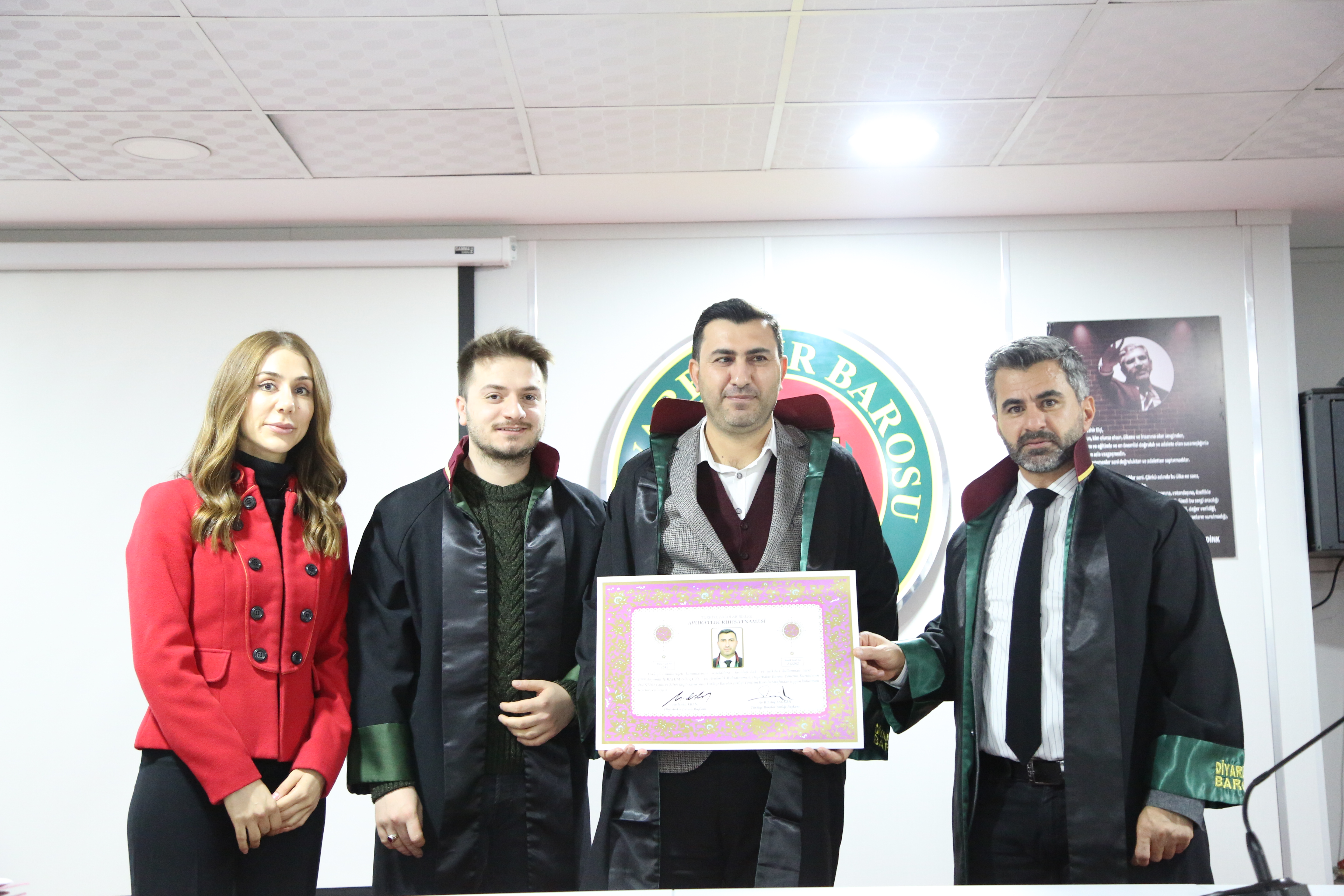 8 Meslektaşımız Avukatlık Yeminini İcra Ederek Aramıza Katıldı — 8
