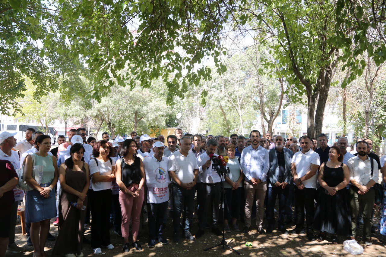 Artık Yeter, Amasız Fakatsız Barış İstiyoruz — 4